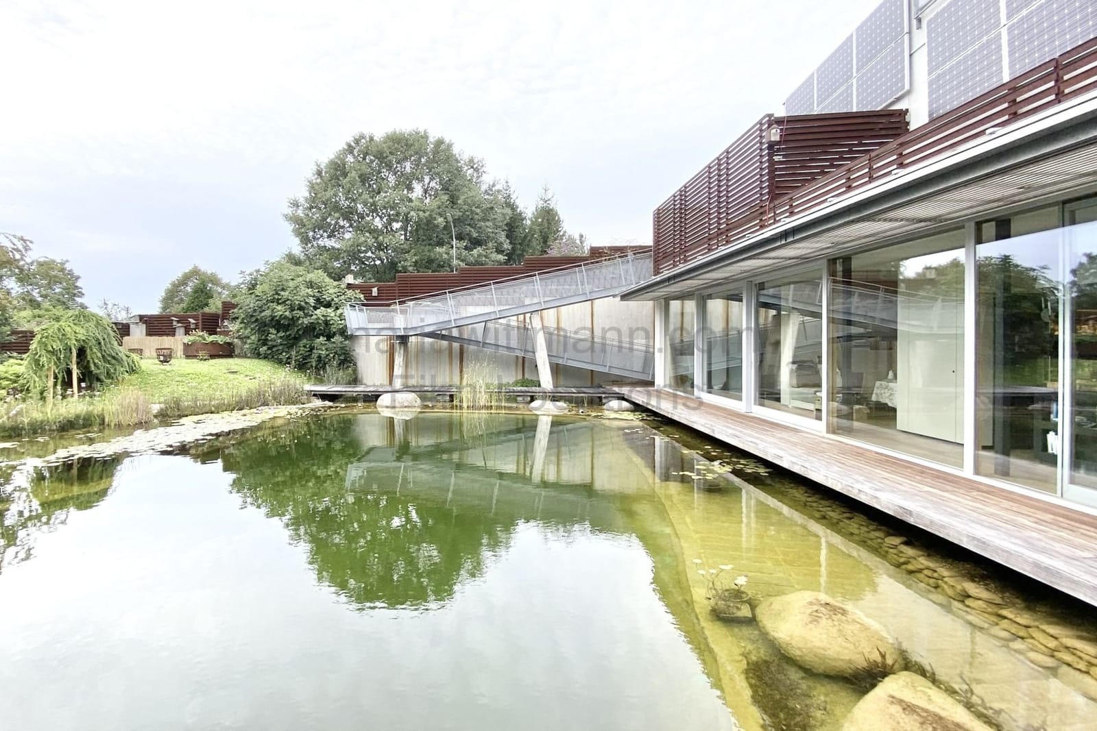 Location 256 - Photo 14