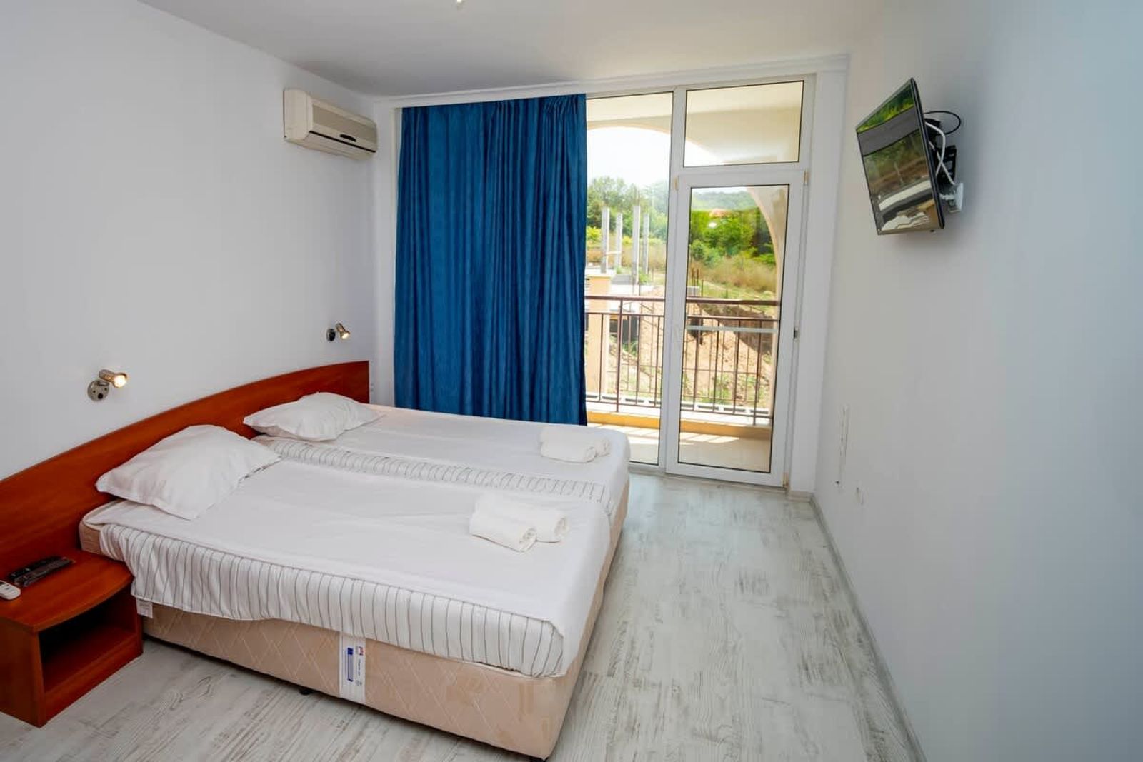 Harmani Haven 1BD Apart + Parking by Flat Manager - Photo 6