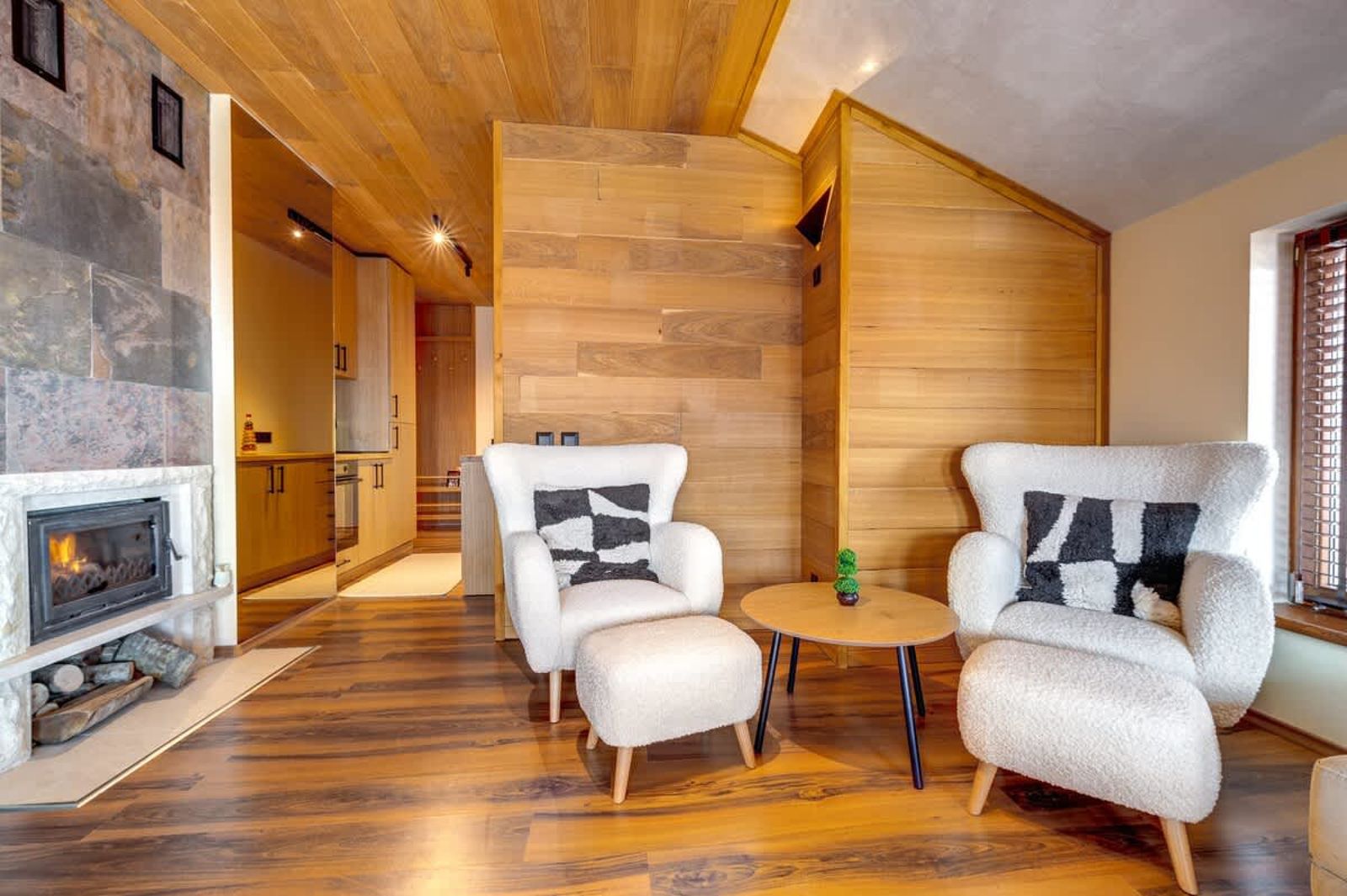 Luxury 1BD Retreat in Grand Resort Pamporovo - Photo 10