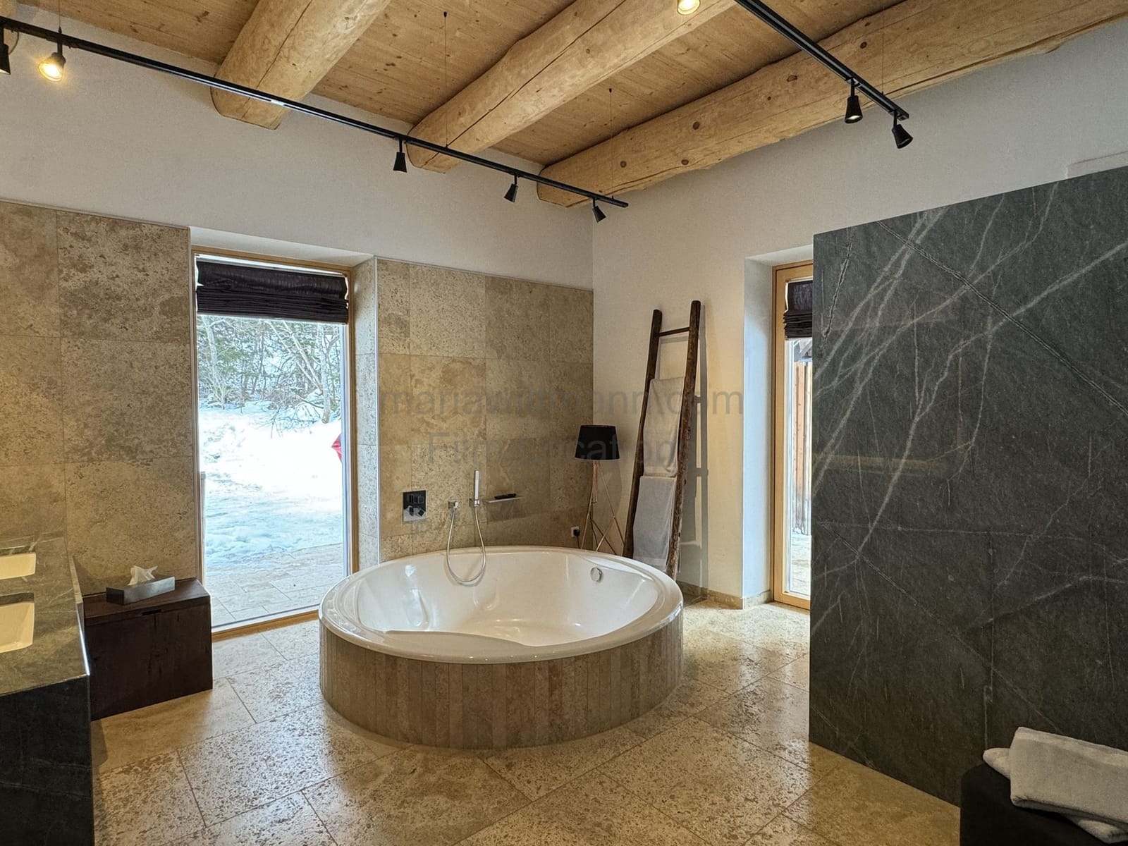 Location 268 - Photo 18