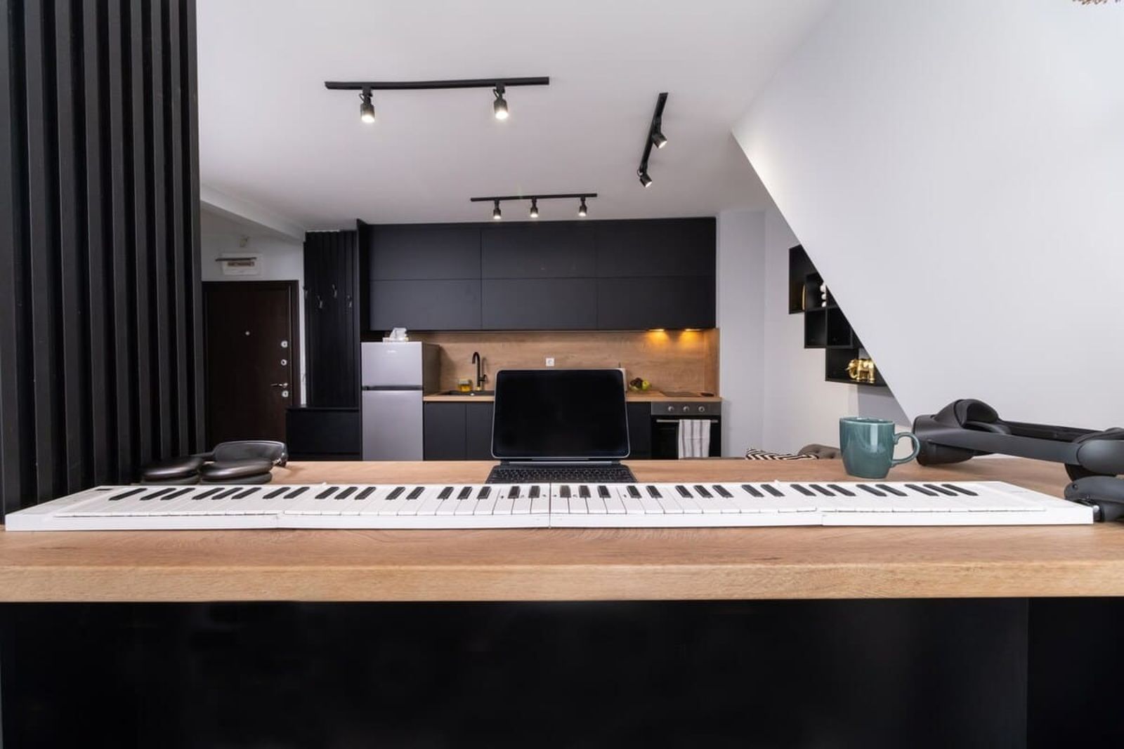 Central Plovdiv: Modern 1BR with Netflix &amp; Balcony - Photo 42