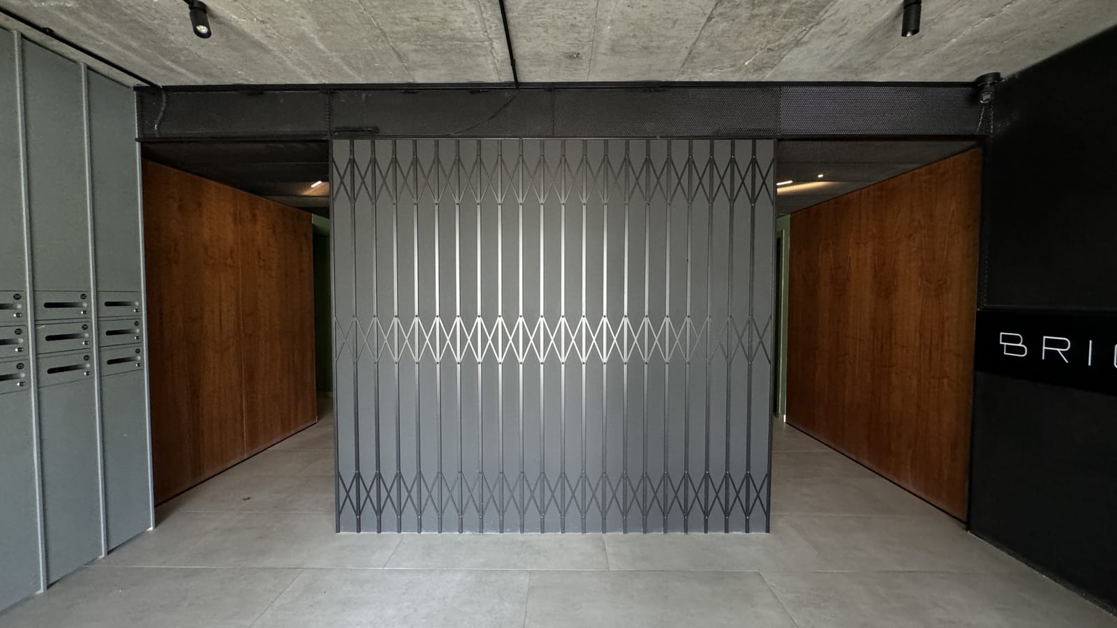 Brick Loft - Photo 58