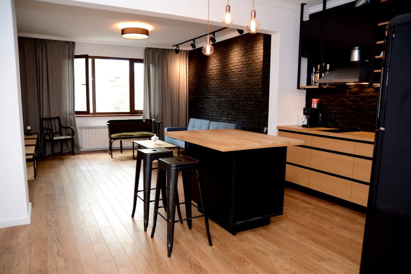 Industrial Chic Haven with Top Central Location - Photo 7