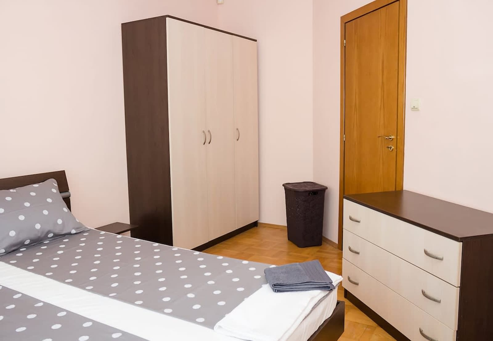 Leisurely Stay by the Sea Garden / 1-BDR Apartment - Photo 7