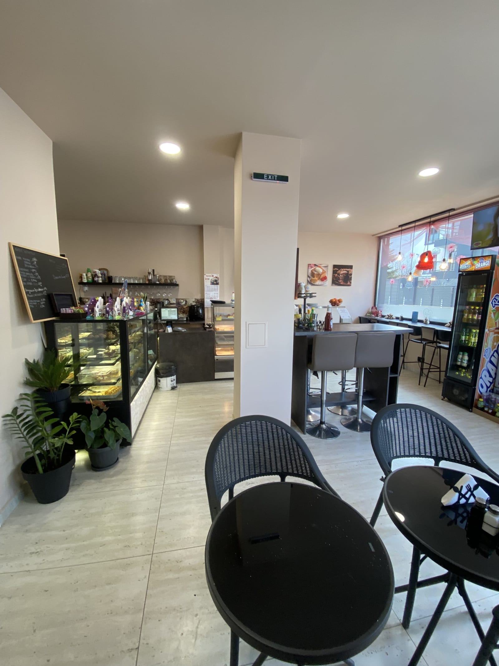 Local Bakery and Homemade Meals Shop - Photo 4