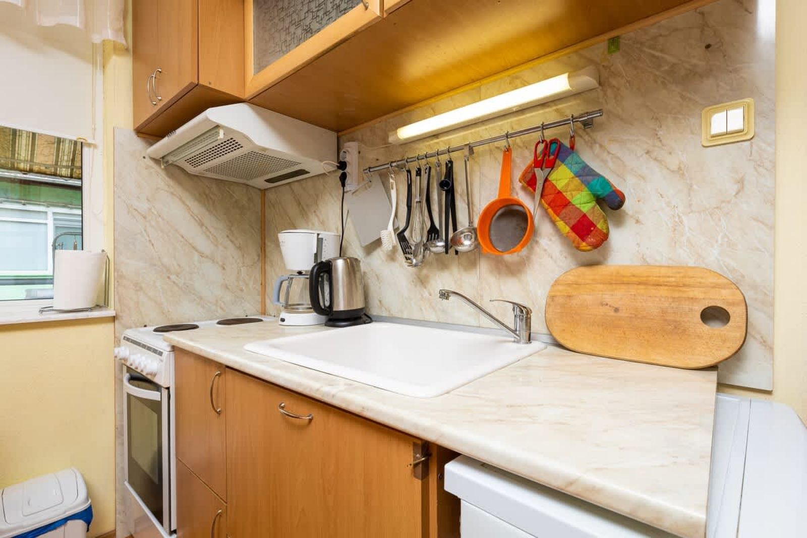 Quiet apartment near the center - Photo 9