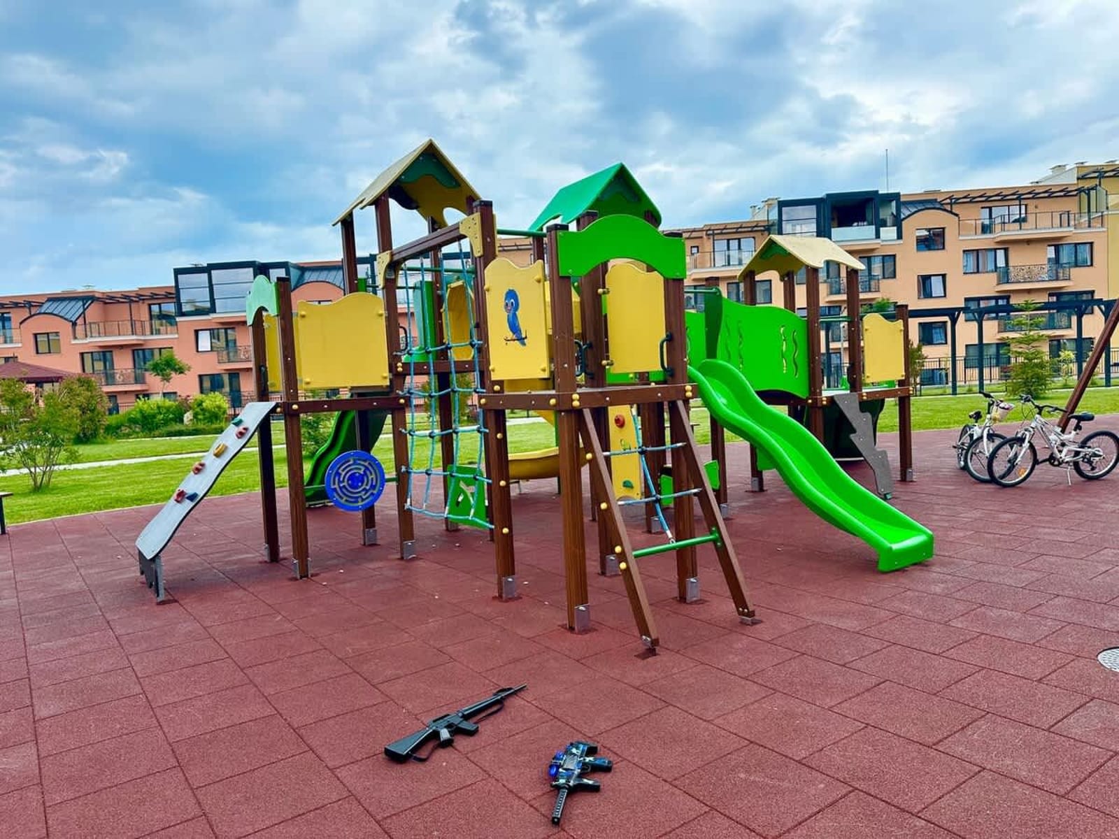 Stylish Studio with Balcony – Bella Vita, Varna - Photo 25