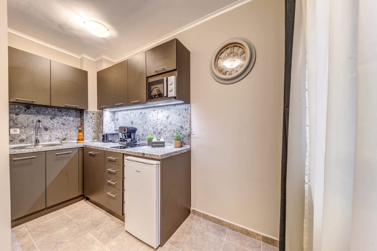 Warm Mountain Hideout - Photo 3