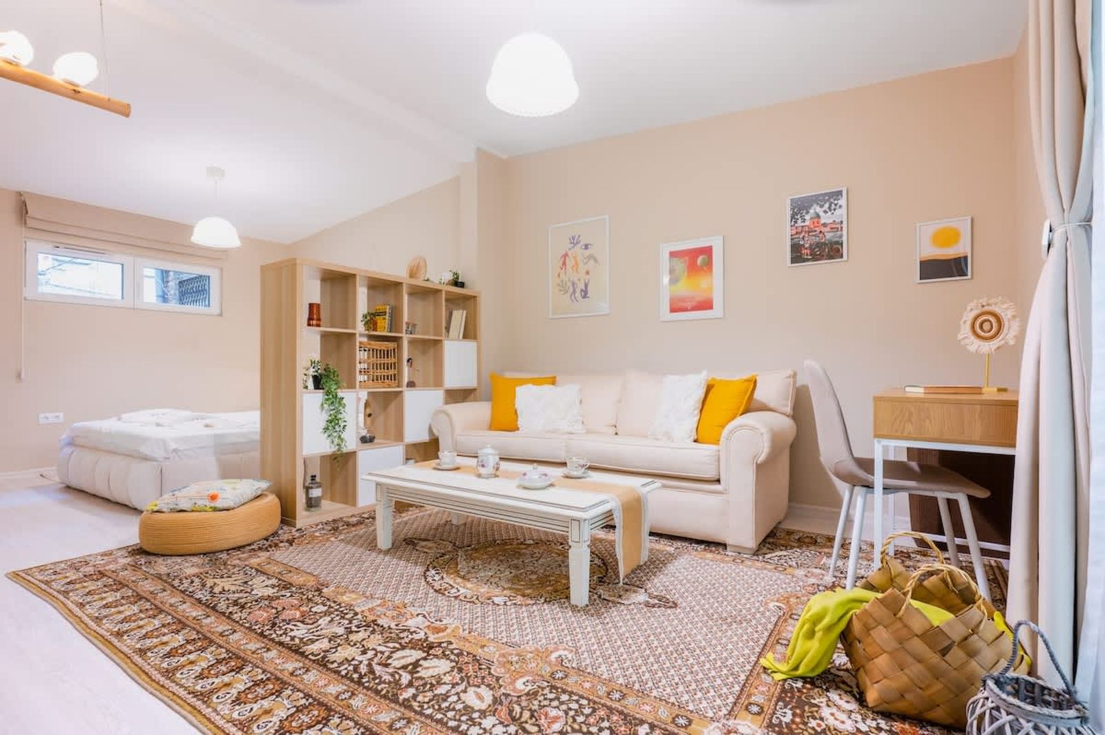 Cozy Boho Studio in Center with Shared Terrace - Cover Photo