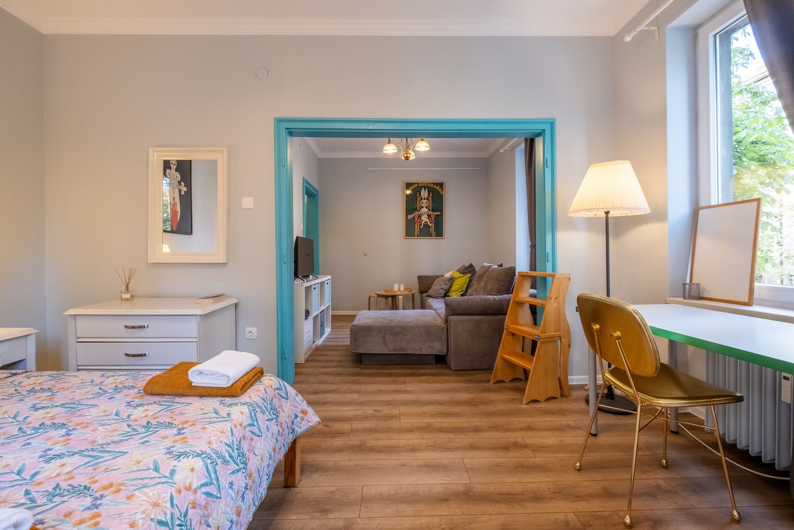 Great Central Cozy Apartment - Photo 17