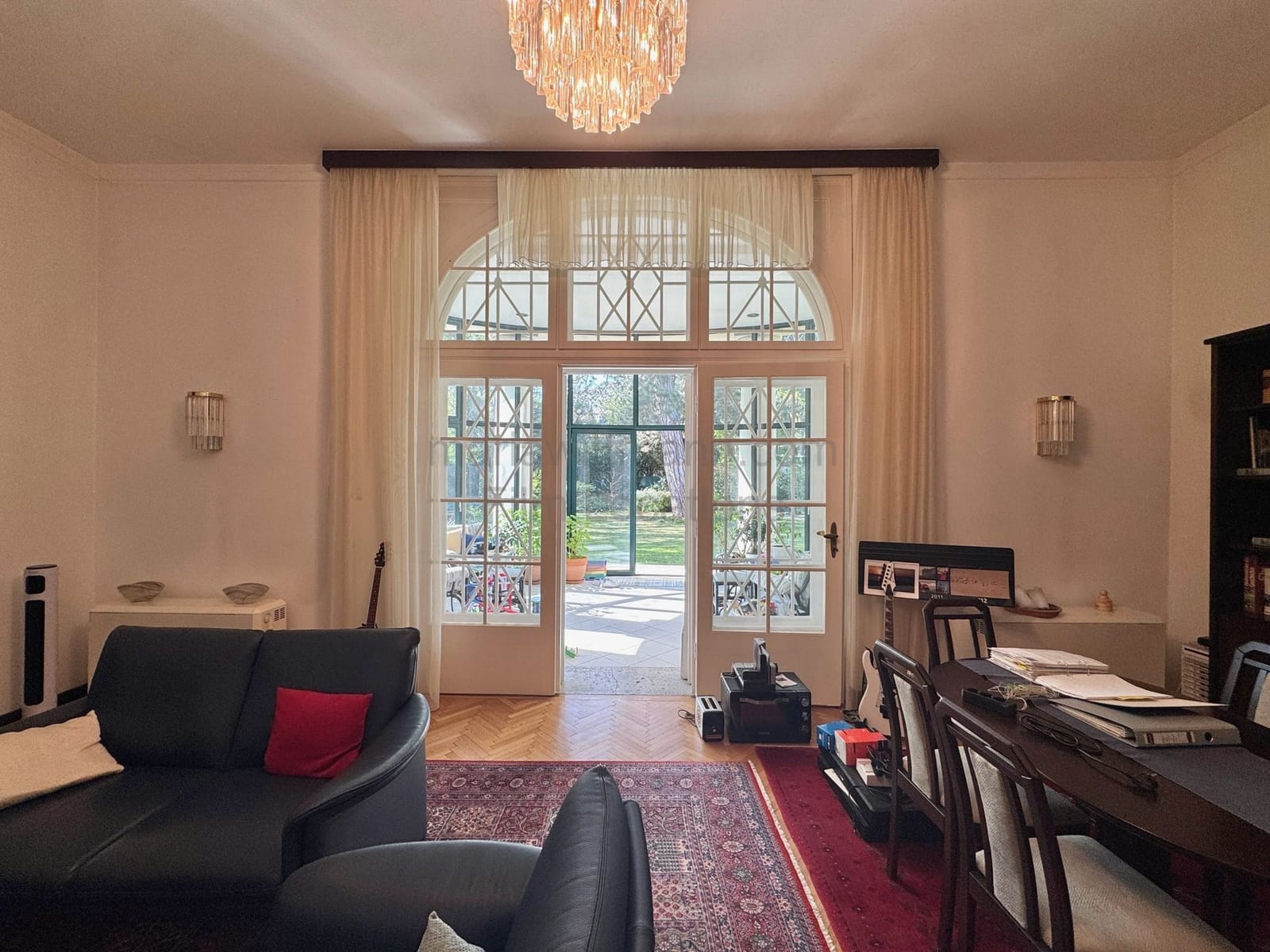 Location 490 - Photo 28