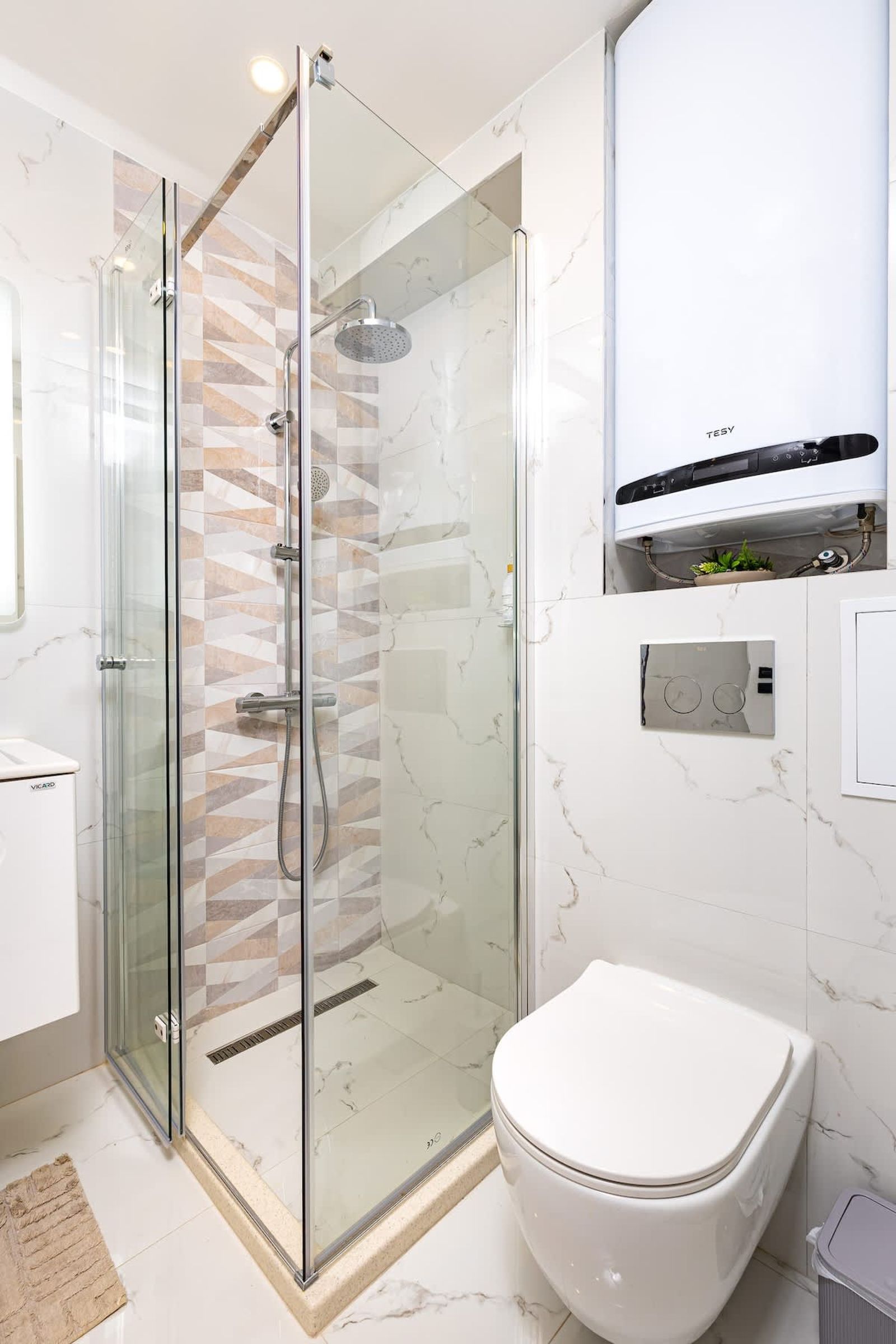 Casa Moderna  Stylish 1BD in South Plovdiv - Photo 9