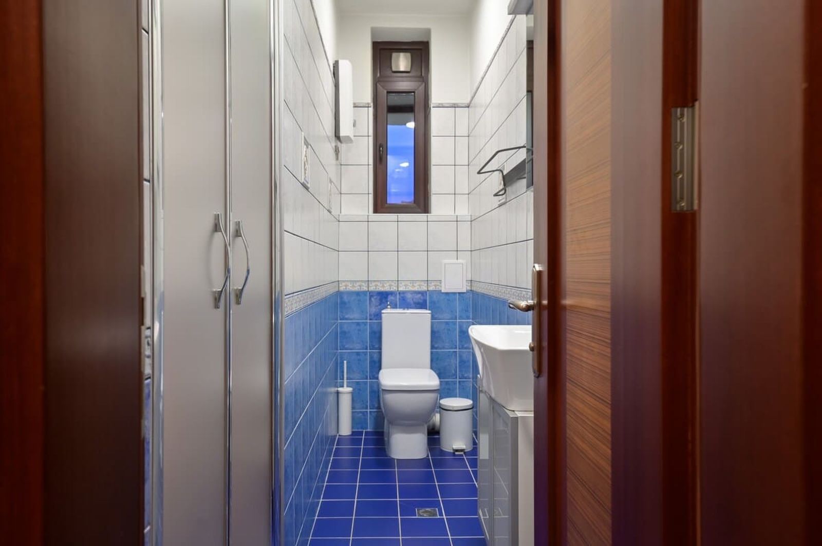 Colorful &amp; Elegant 2BD Flat – Premium Central Stay - Photo 23