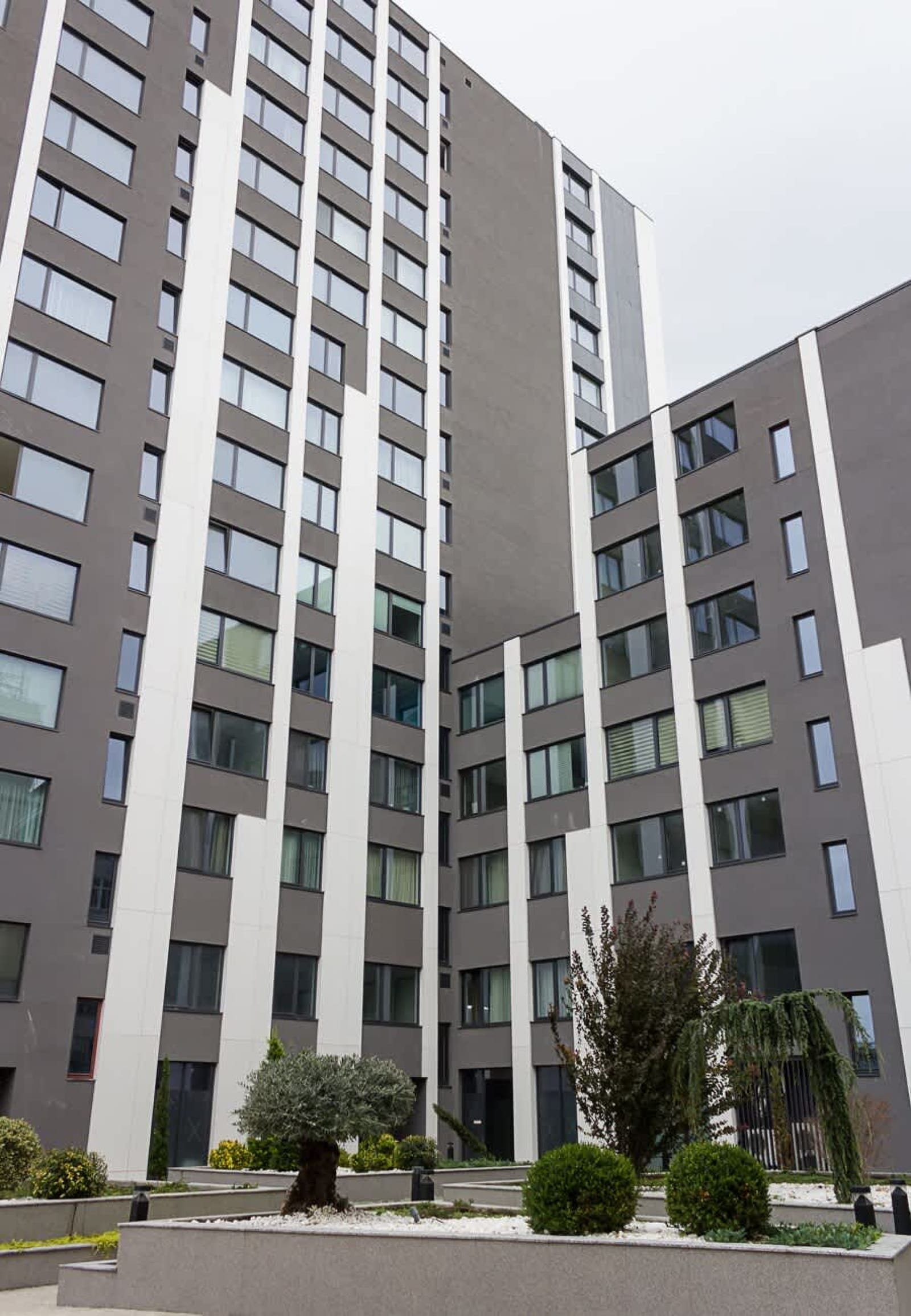 Modern Seaside Retreat in Varna - Photo 24