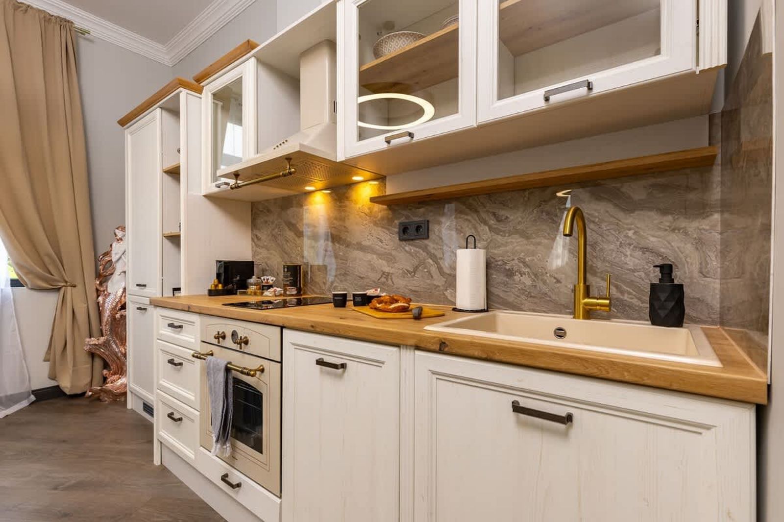 Central Apartments with Garden view - Apt No. 3 - Photo 17