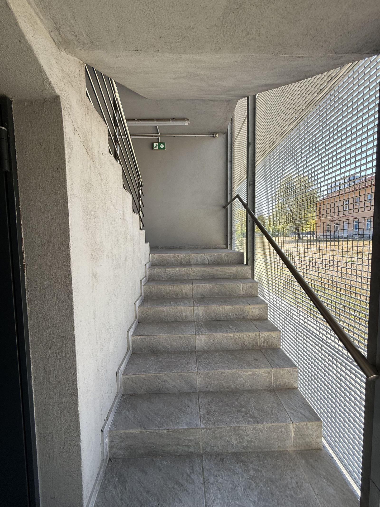 Big 5 Story Parking with security - Photo 30