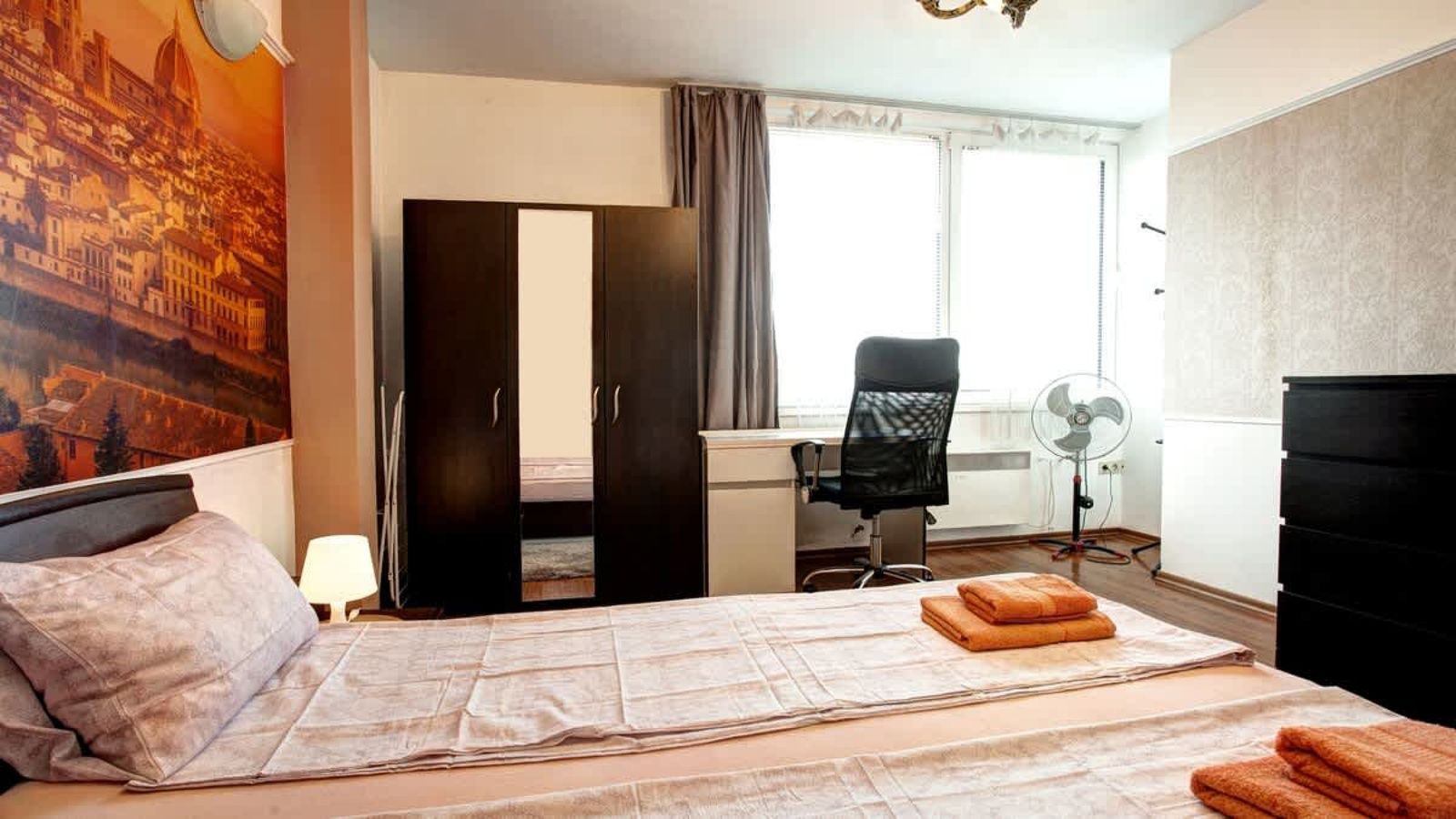 River Apartment - Photo 10