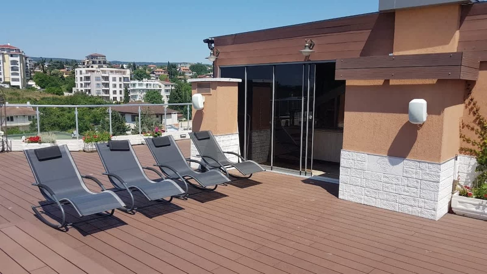 Under the Stars - Lux. Penthouse w/ POOL + Terrace - Photo 75