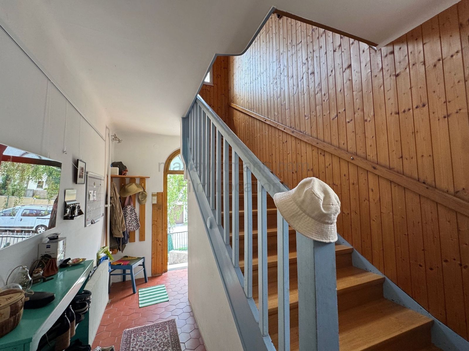 Location 499 - Photo 9