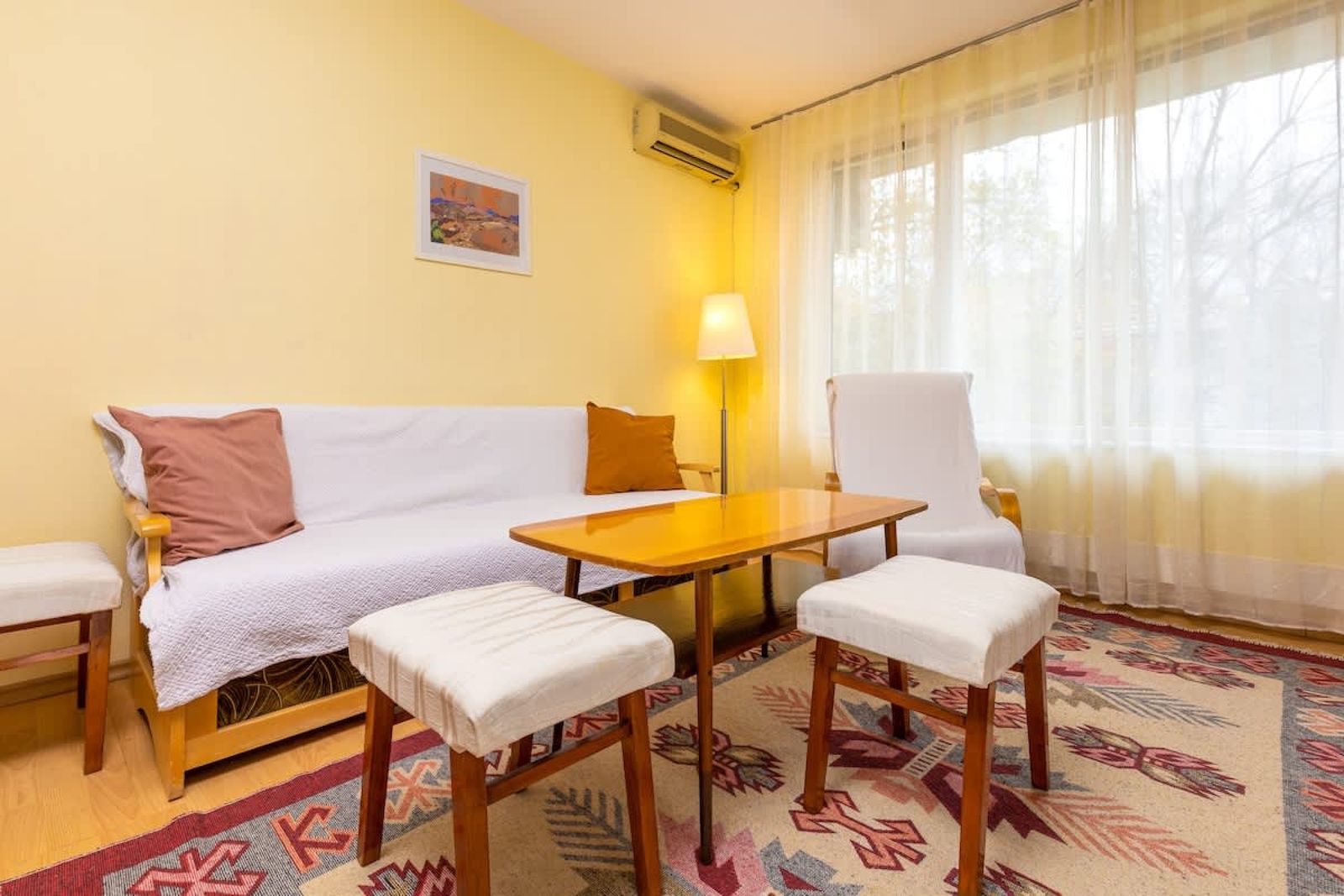 Quiet apartment near the center - Photo 6