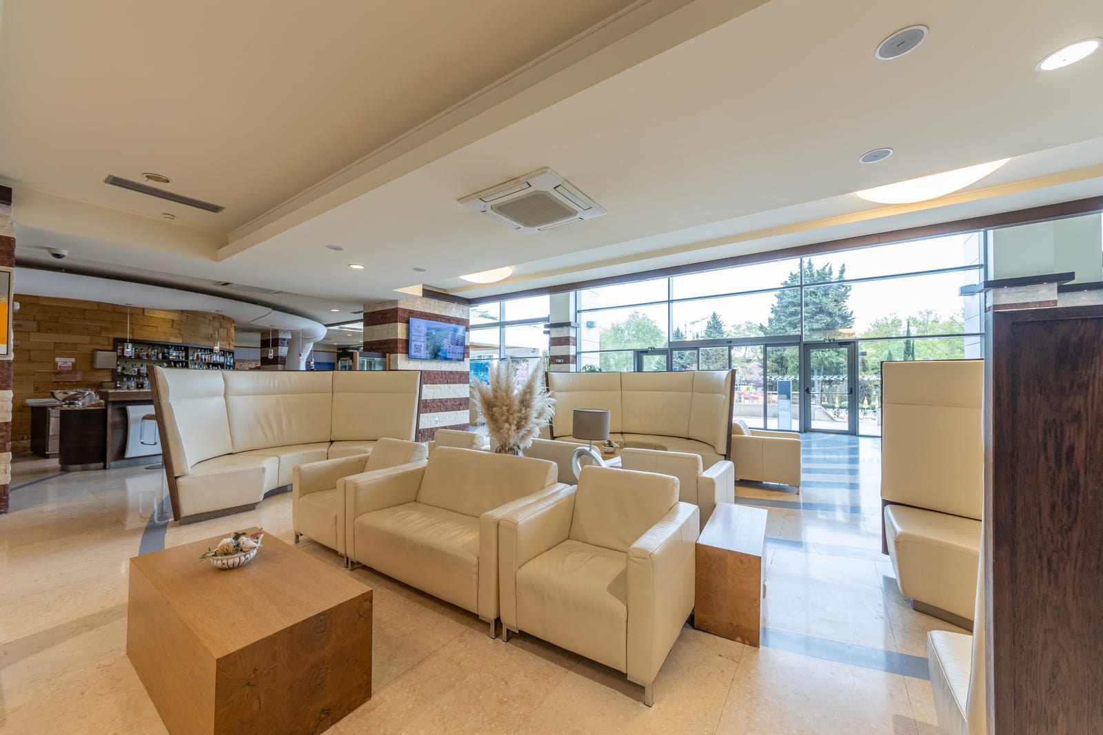 Flamingo Grand Hotel in Albena - Photo 9