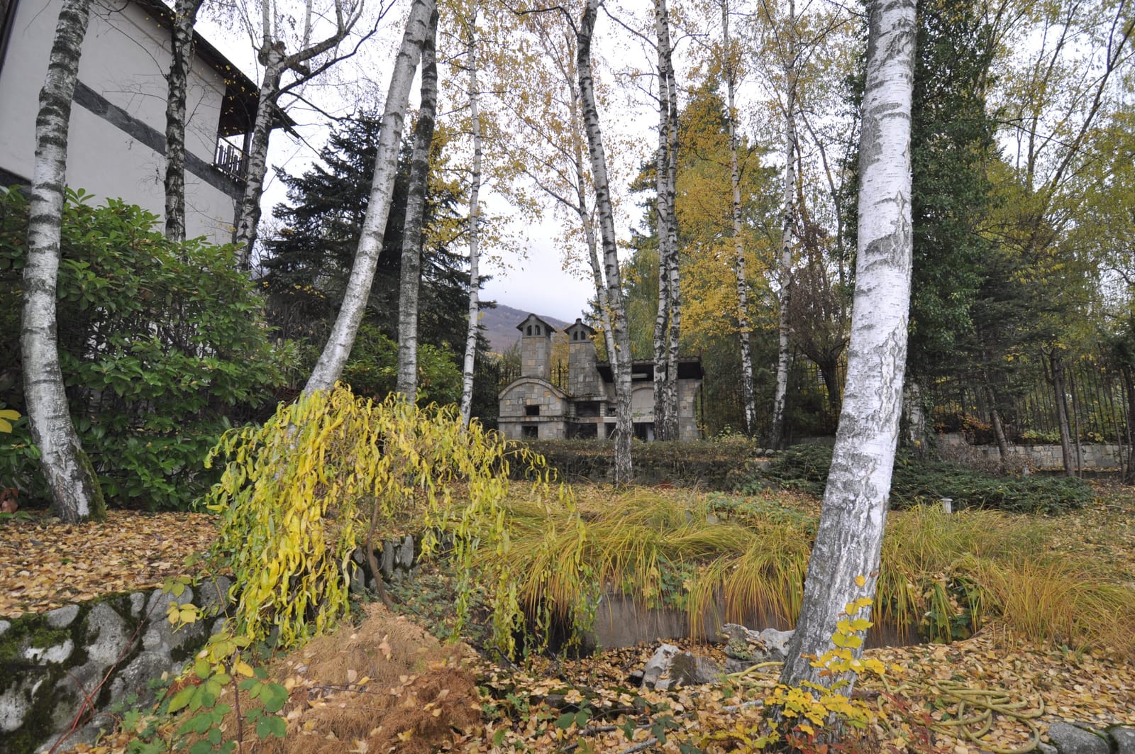 The Mosaic House - Photo 8