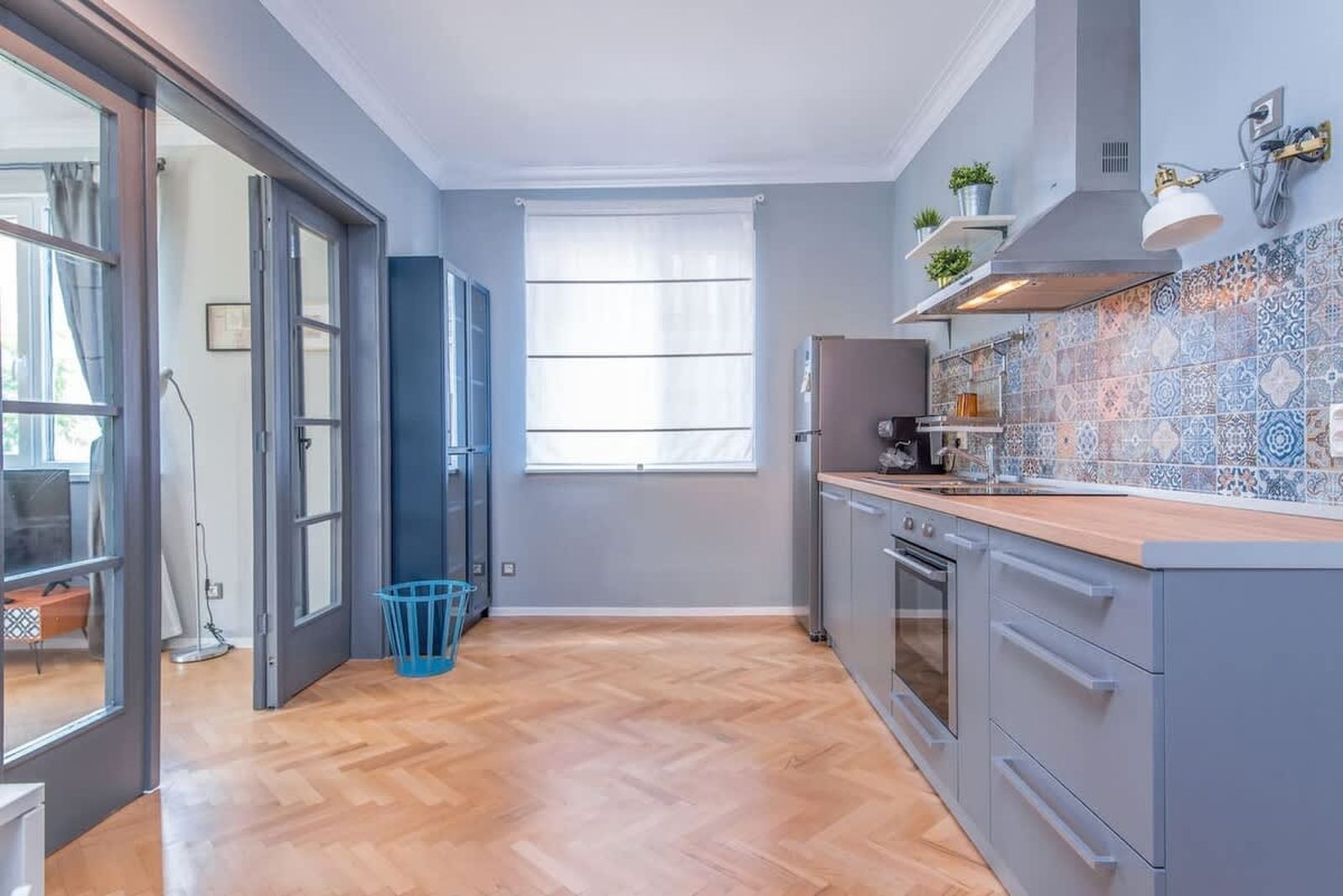 Dondukov Boulevard Two Bedroom Designer Suite - Photo 10