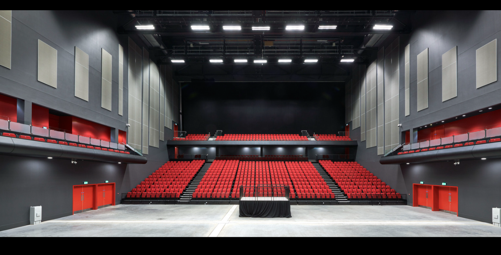 Bonus Arena Hull - Photo 10