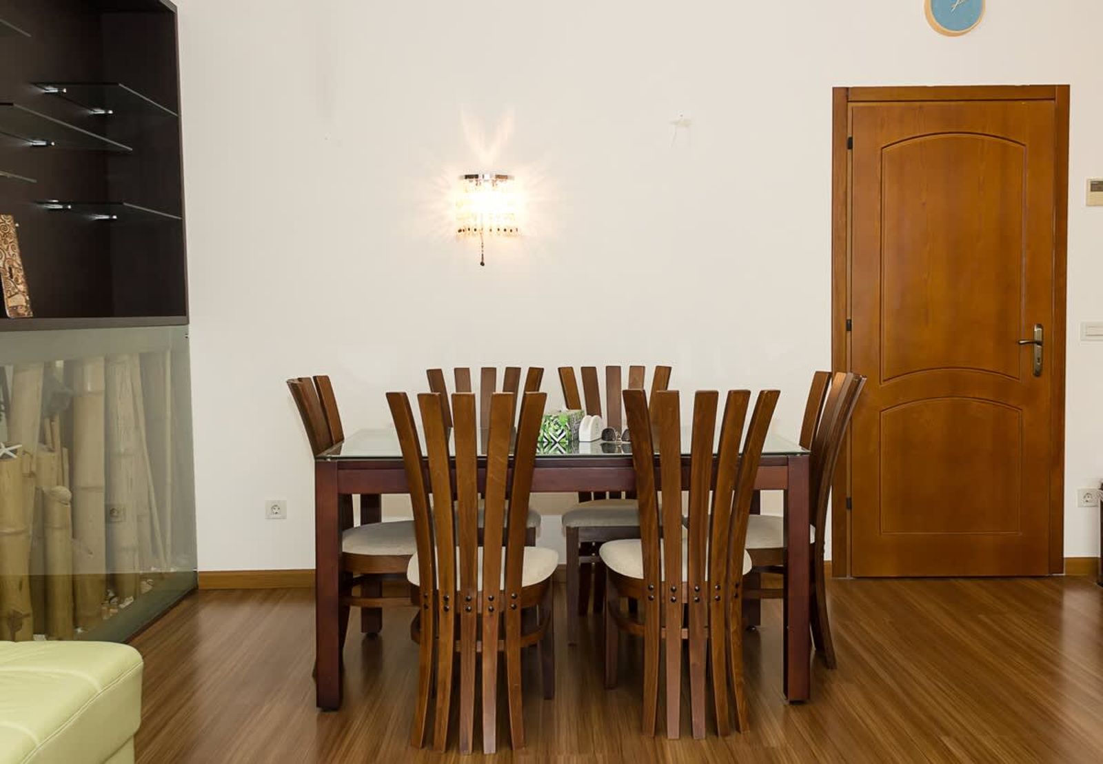 Port Palace 2BD Flat  Amazing Sea View - Photo 8