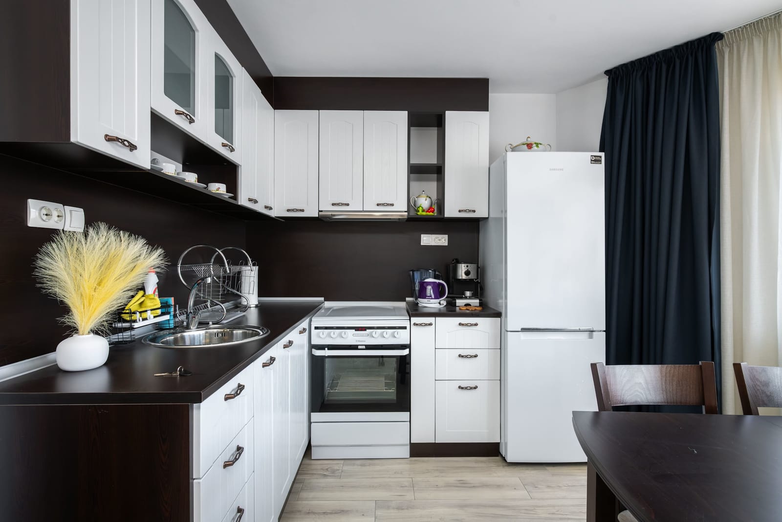 Sunny &amp; Modern 1BR Apartment - Photo 16