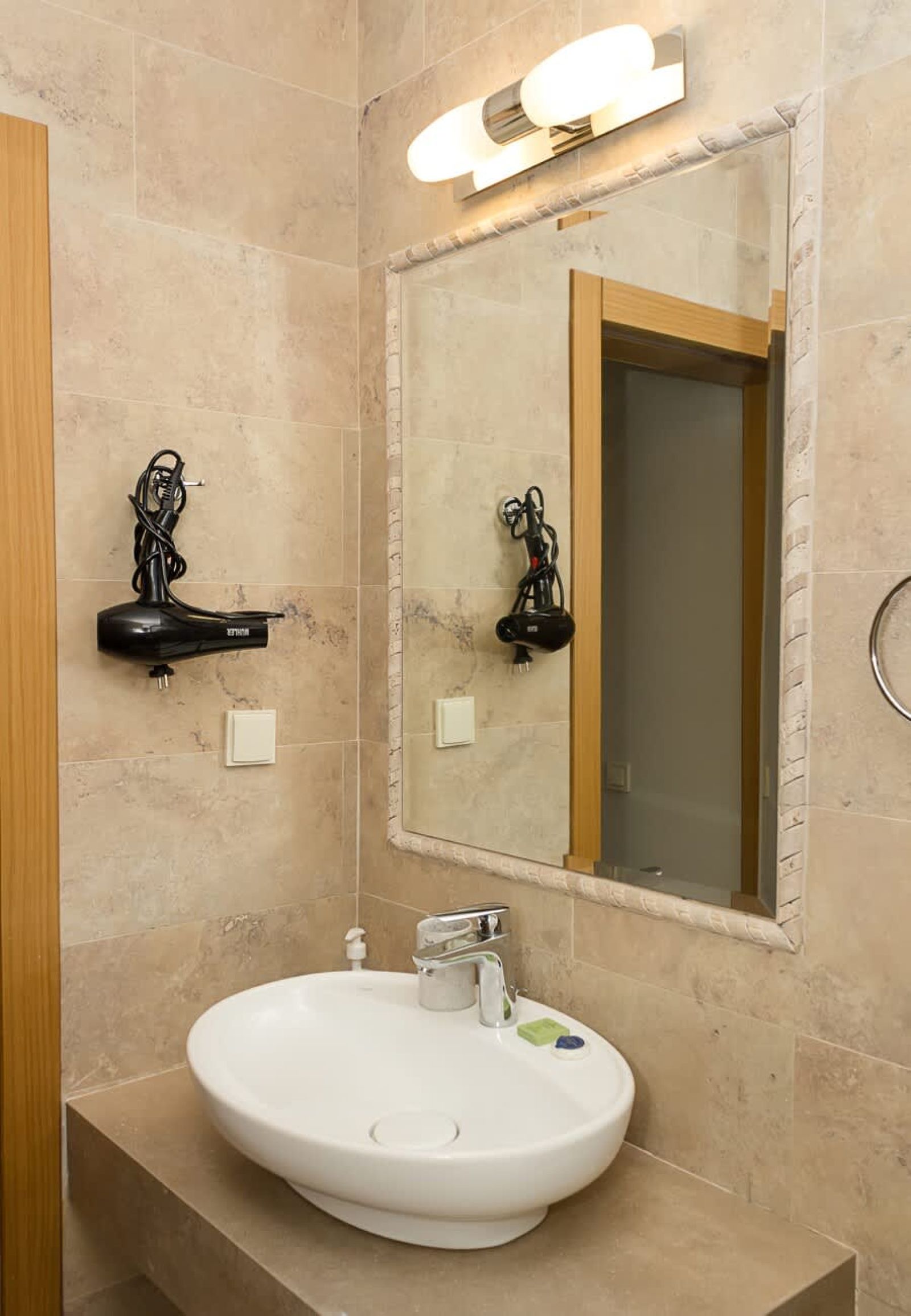 Warm&amp;Comfy 3BD Apt Varna Center - Photo 55