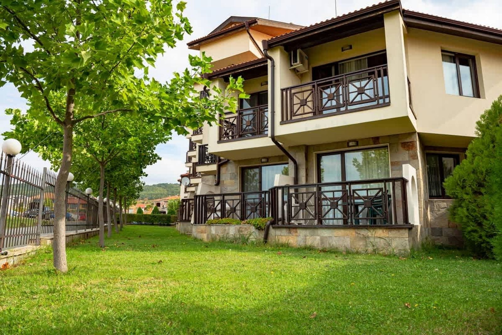 Cozy Villa Imperial Heigts - Photo 13