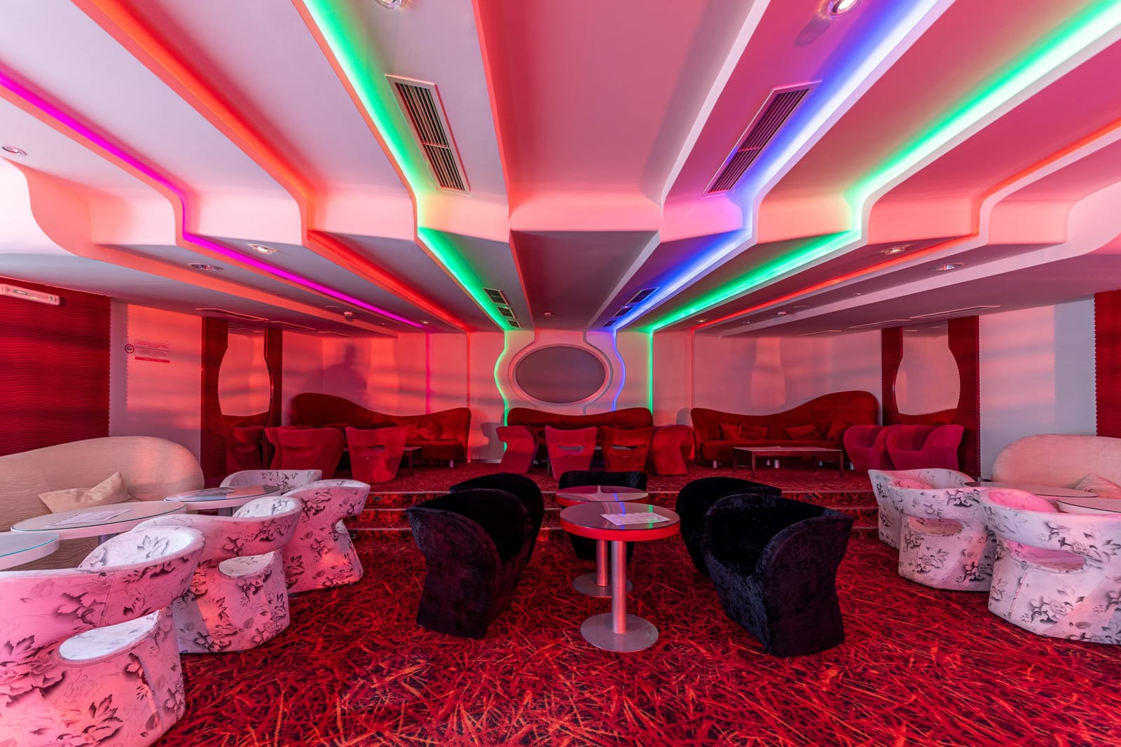 Night Club in The Flamingo Grand Hotel - Photo 3