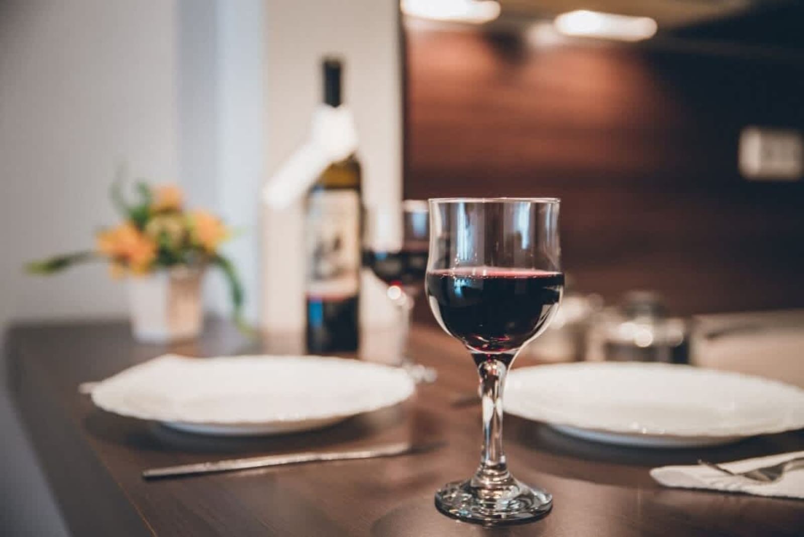 Marina City  Studio with Balkony &amp; Desk - Photo 8