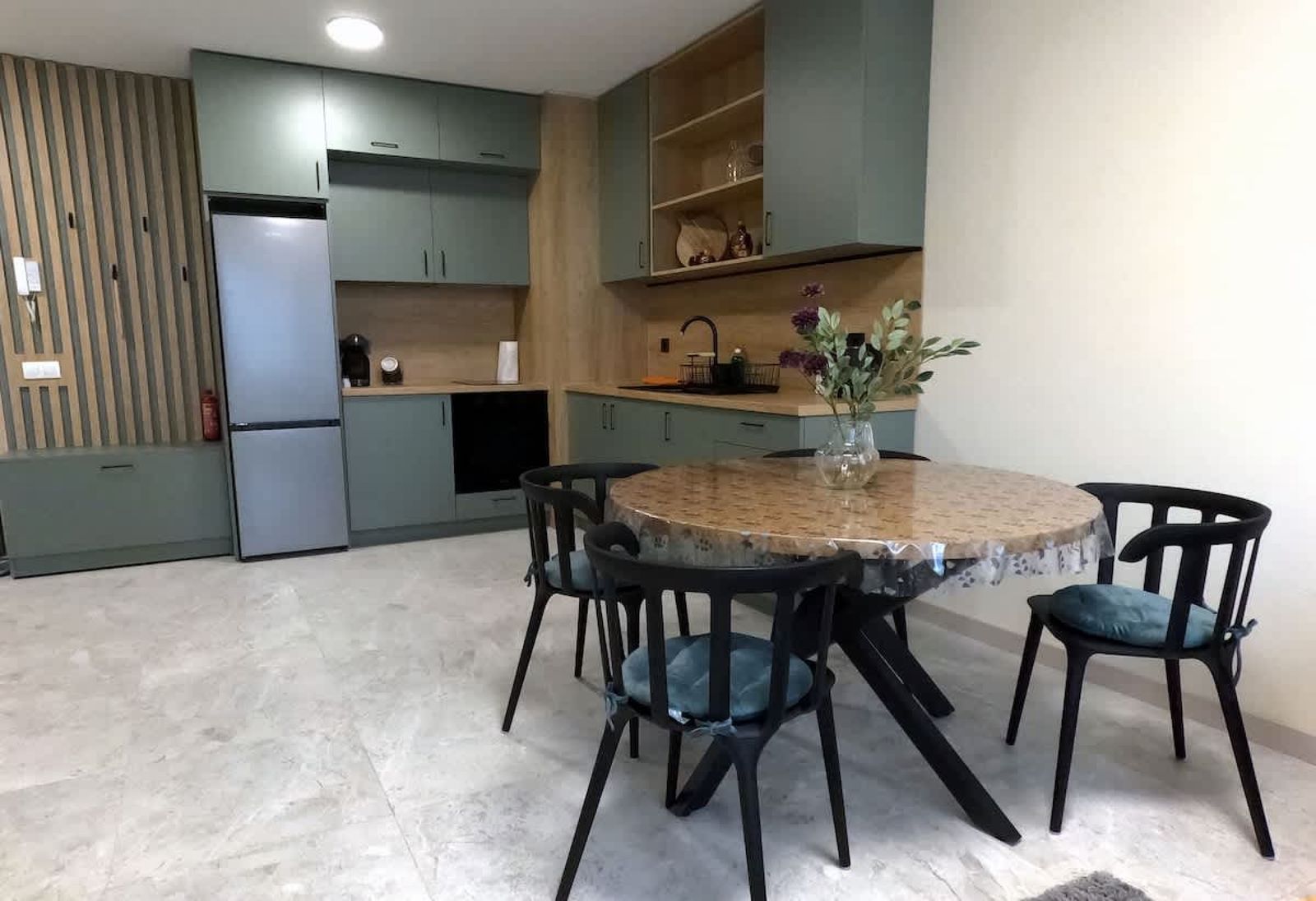 Contemporary Living with Balcony - Photo 5