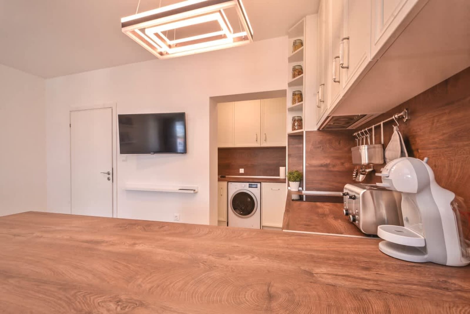 South Park, Vitosha View, 2-BDR, 2-BTHR Apartment - Photo 9