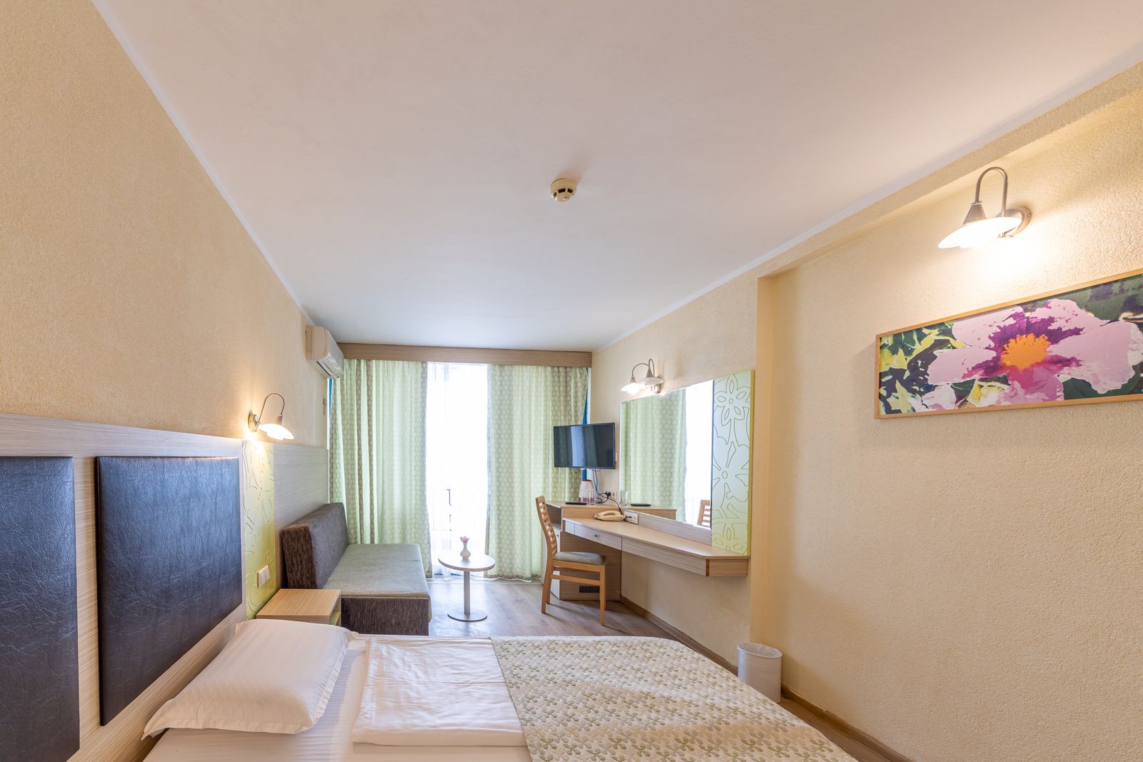 Slavuna Hotel - Photo 16