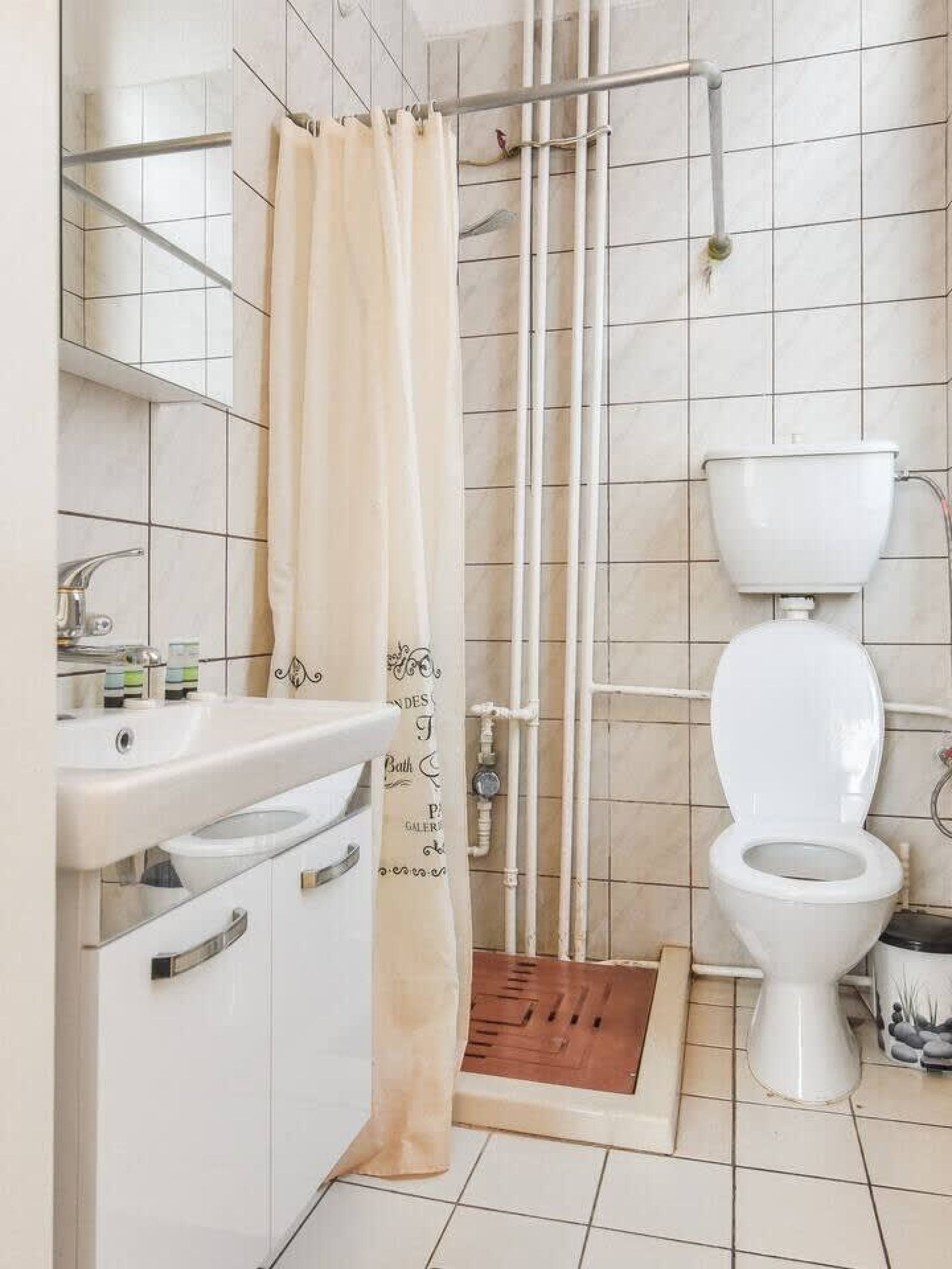 Historical Lion's Bridge 1-Bedroom Apartment - Photo 20