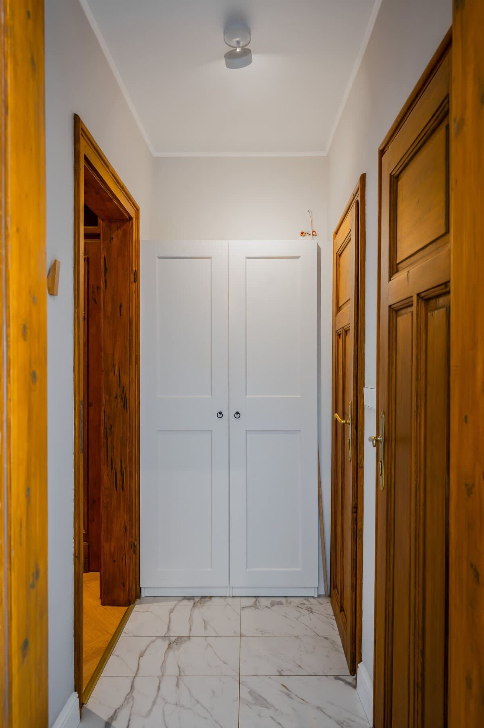 Modern, Spacious 2BD Flat - Prime Sofia Location - Photo 42