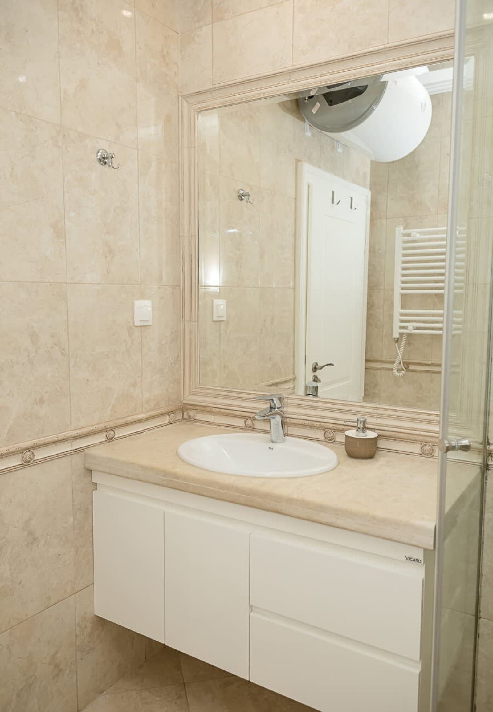 Elegant 1BR Apartment in the TOP Center of Varna - Photo 21