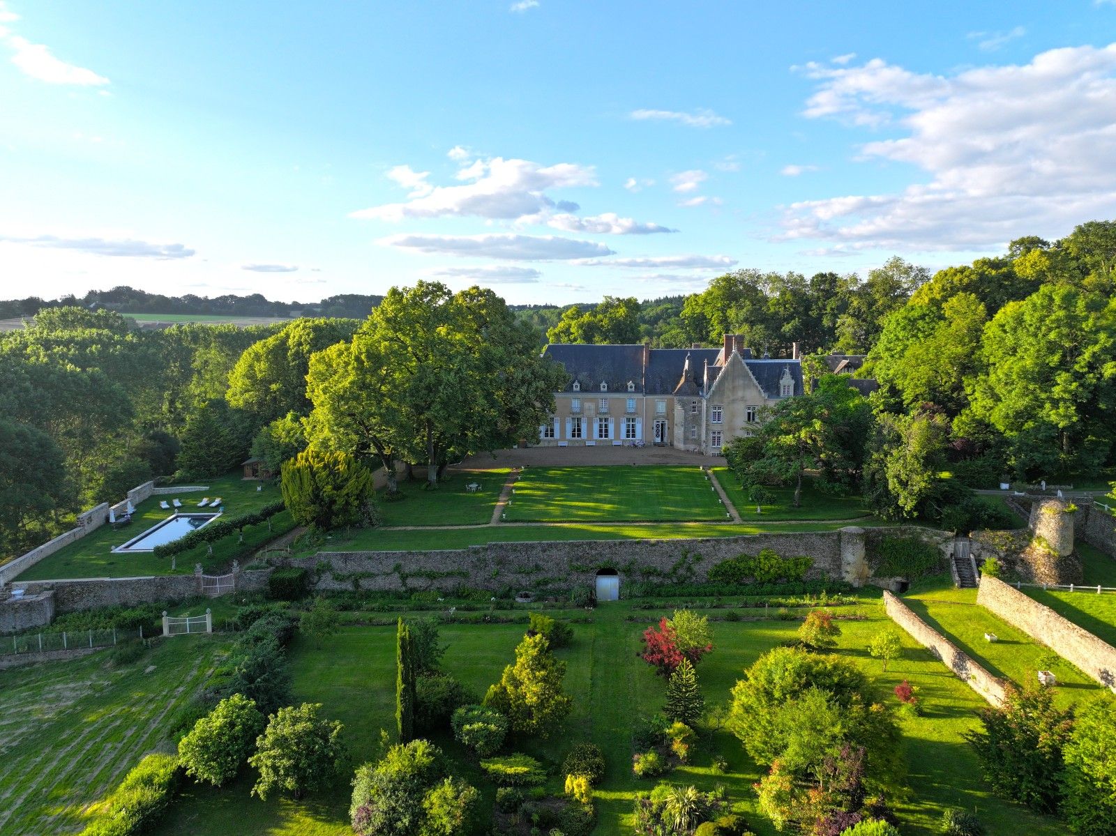 Authenticity and elegance in the Loire Valley, France - Photo 12