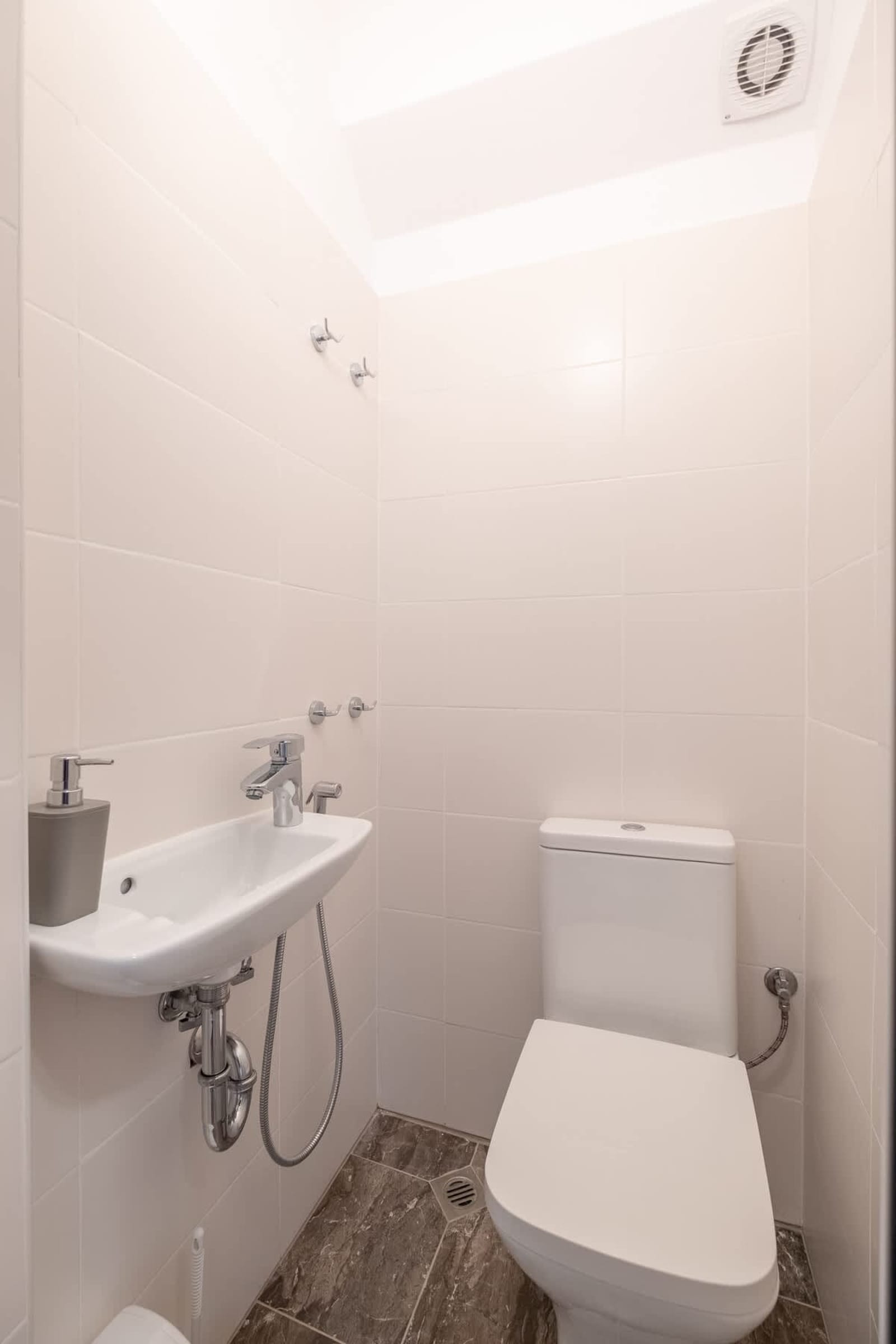 Peaceful downtown location - 2 bedroom apartment - Photo 24