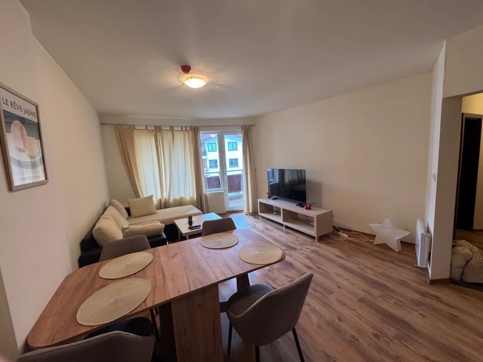 Detelina Mountain Retreat- 1-BR with Balcony - Photo 2