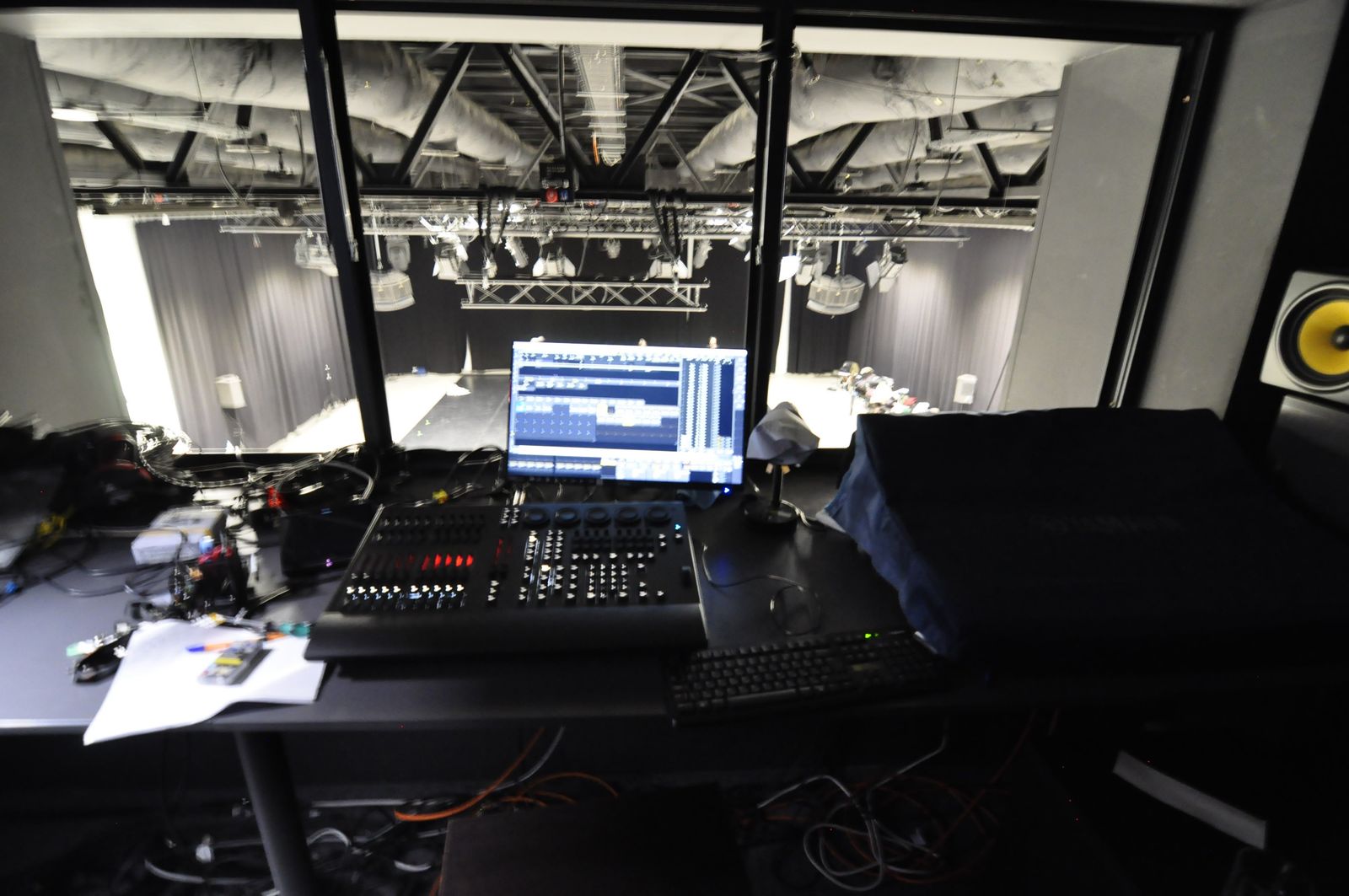 Center for contemporary arts TOPLOCENTRALA - Photo 24