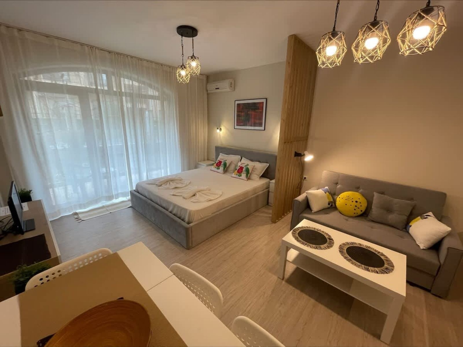 Cozy Studio with Terrace  Royal Dreams - Photo 9