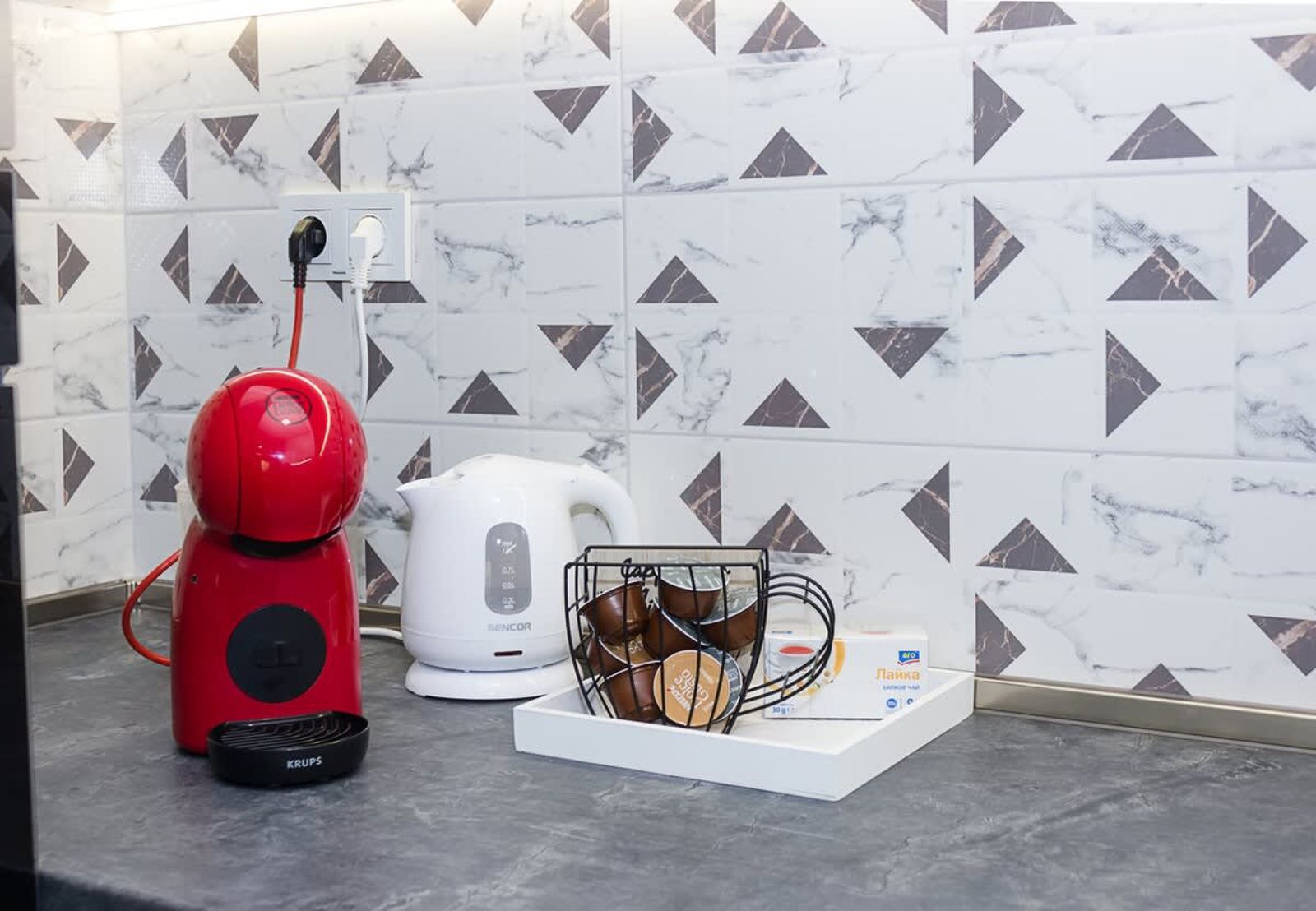 New Colorful 1BD Getaway with an Amazing Sea View - Photo 17