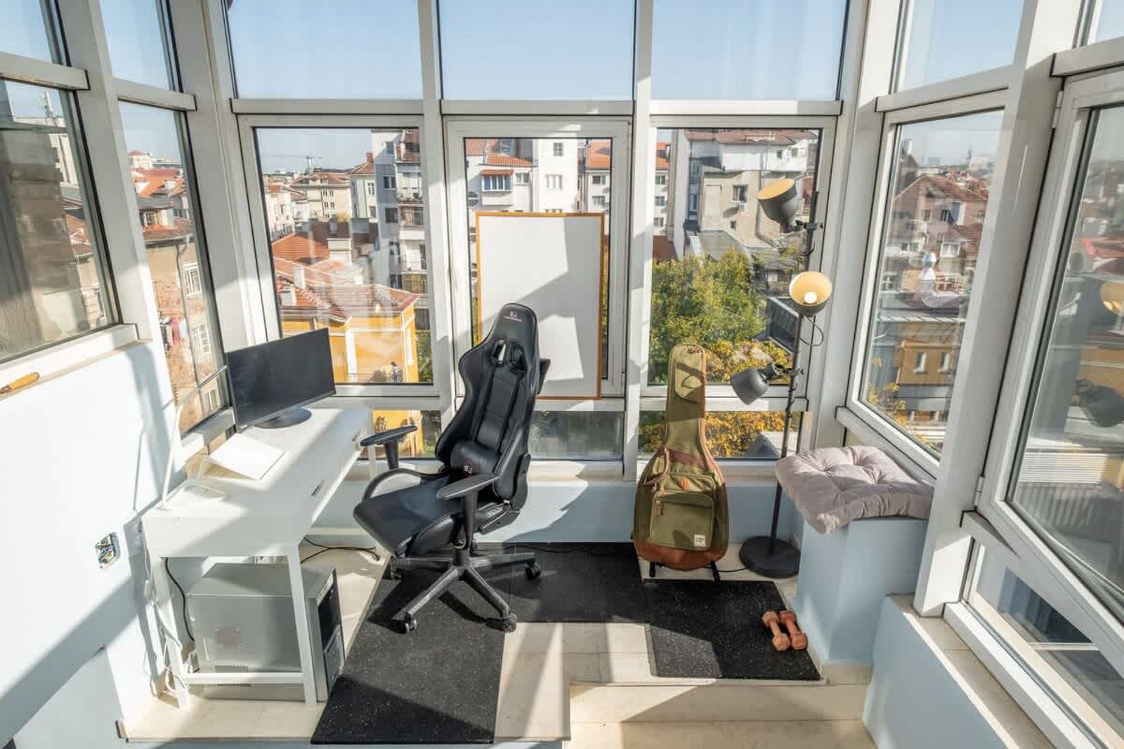 Marvelous Apt / Roof Top Terrace / 2BDR / 2BTH - Photo 4