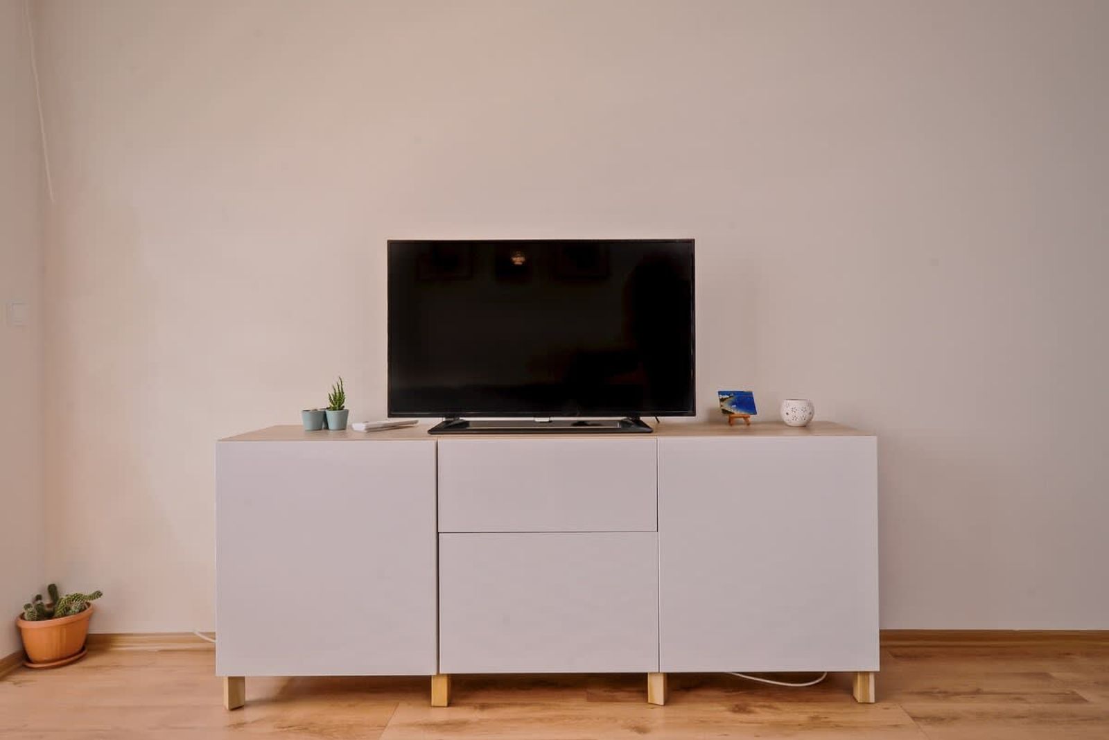 Vitosha View One Bedroom Apartment - Photo 10