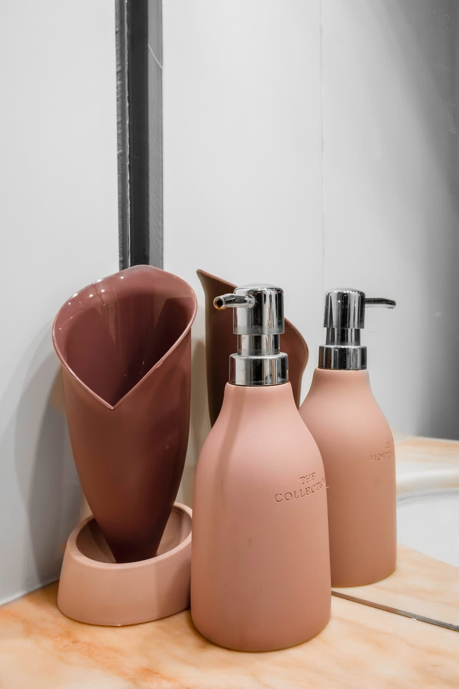 Best Views from Top Central Cozy 1-Bedroom Flat - Photo 15