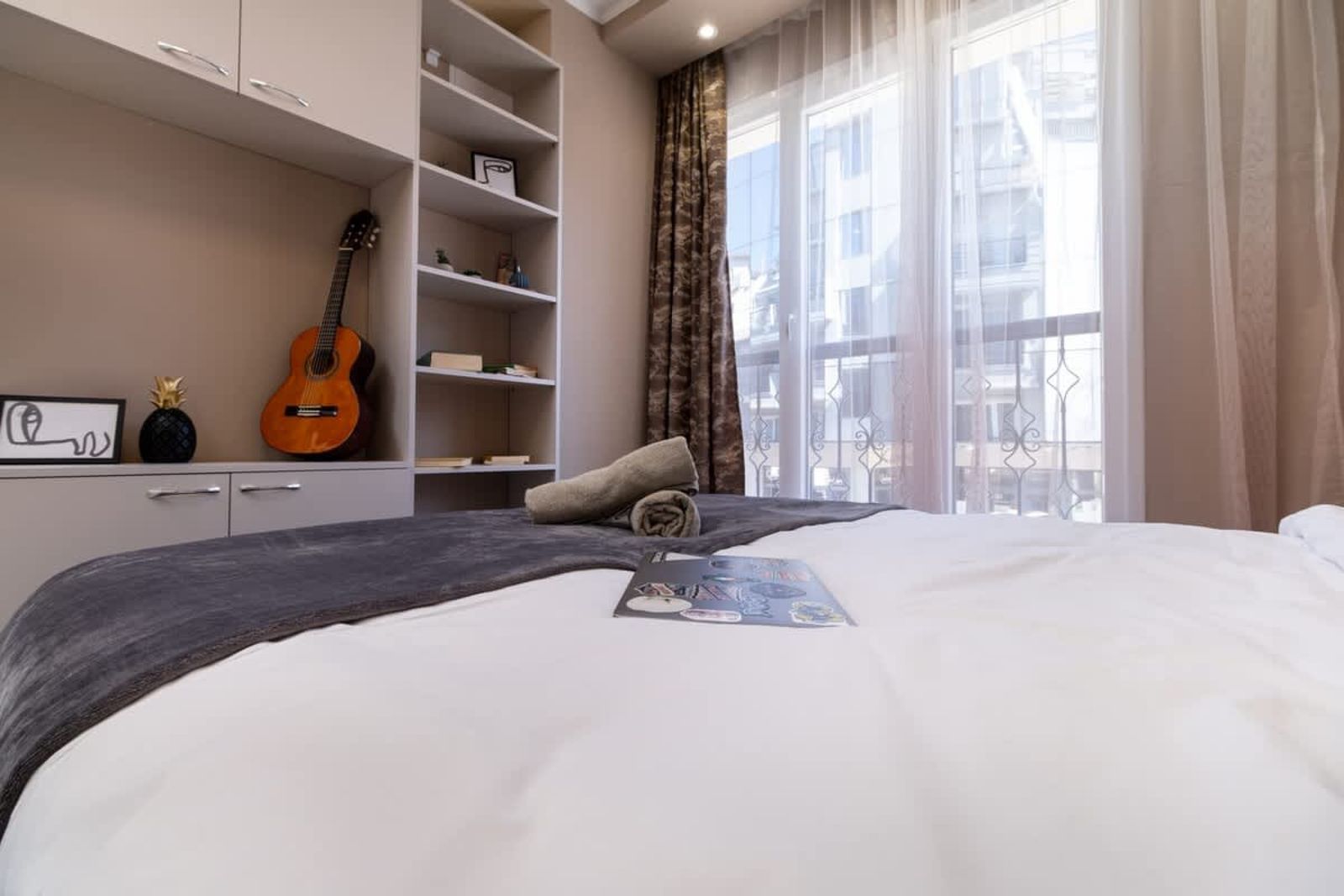 City Center Perfect 1-Bedroom Apartment - Photo 13